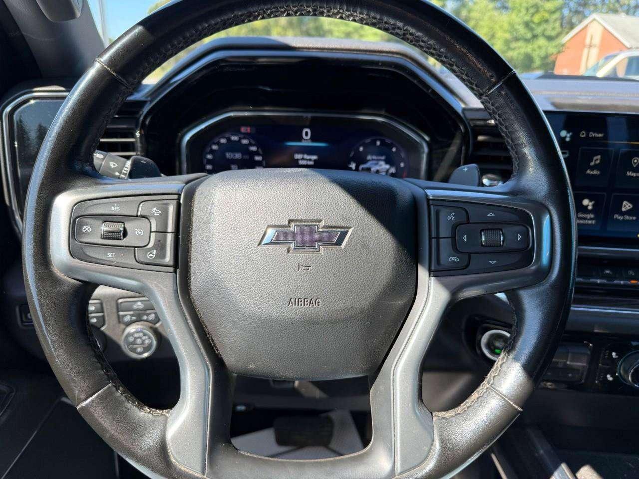 2024 Chevrolet Silverado 1500 BRAY ORINGINAL .OFF ROAD SUSPENSION 2 LIFT. TRAILERING PKG. ALL WEATHER MATS. BEDLINER. Photo