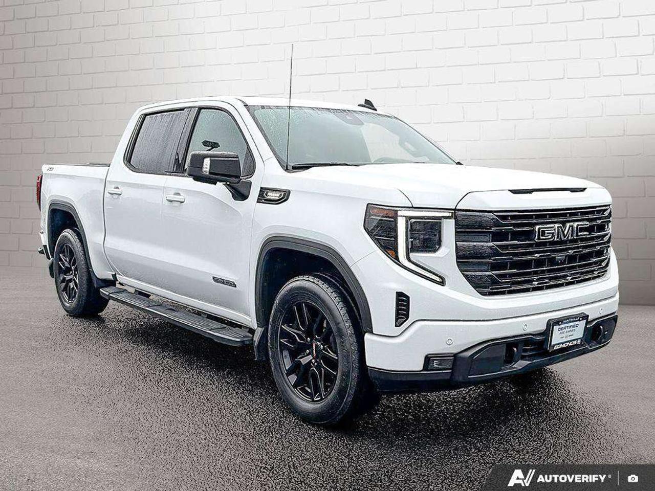 2024 GMC Sierra 1500 One Owner   Trailer Brake Controller   Remote Start   Heated Seats Photo