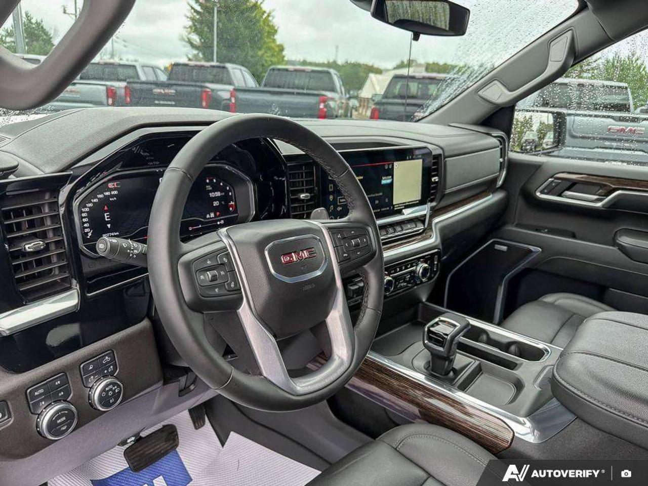 2024 GMC Sierra 1500 One Owner   Trailer Brake Controller   Remote Start   Heated Seats Photo