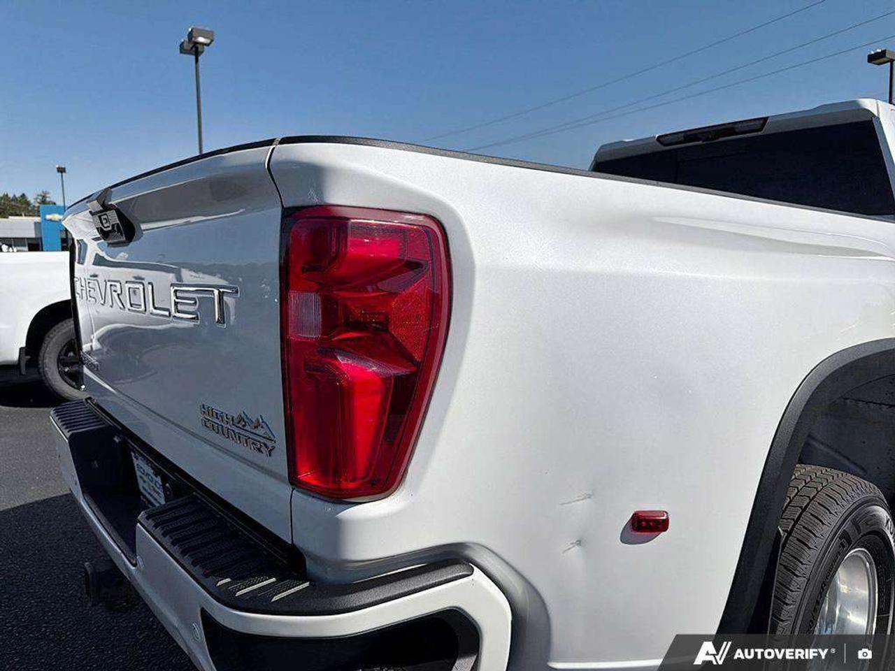 2022 Chevrolet Silverado 3500 Trailering Mirrors   Heated Seats   Sunroof   Trailer Brake Controller Photo