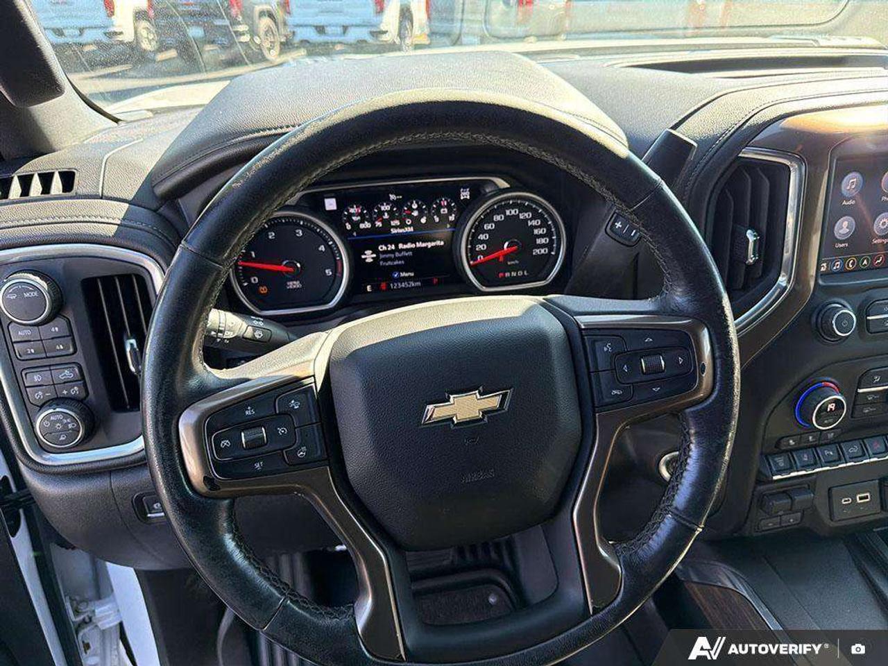 2022 Chevrolet Silverado 3500 Trailering Mirrors   Heated Seats   Sunroof   Trailer Brake Controller Photo