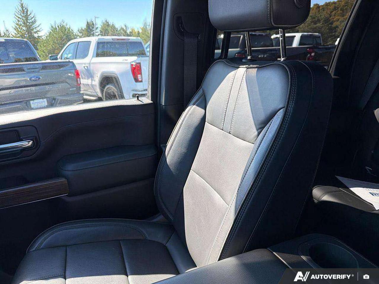 2022 Chevrolet Silverado 3500 Trailering Mirrors   Heated Seats   Sunroof   Trailer Brake Controller Photo