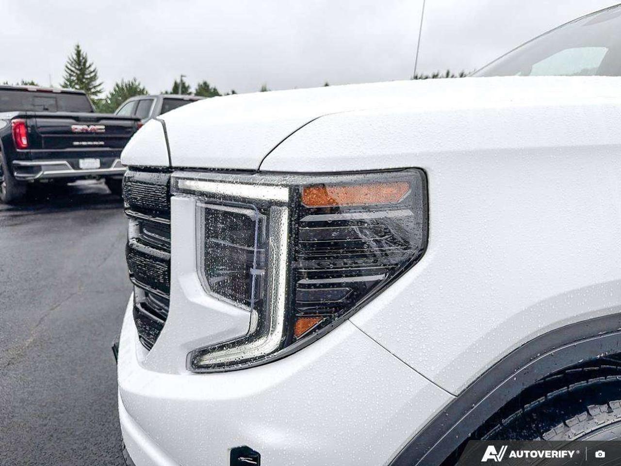 2024 GMC Sierra 1500 One Owner   Trailer Brake Controller   Remote Start   Heated Seats Photo