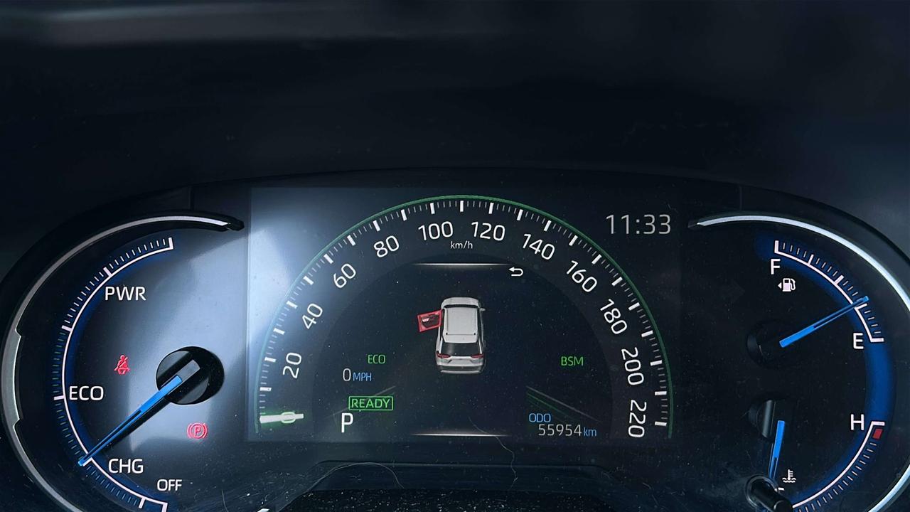 2024 Toyota RAV4 XLE Photo