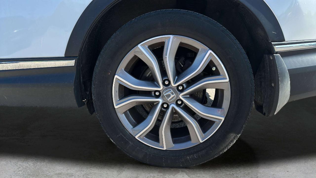 2022 Honda CR-V Touring Photo