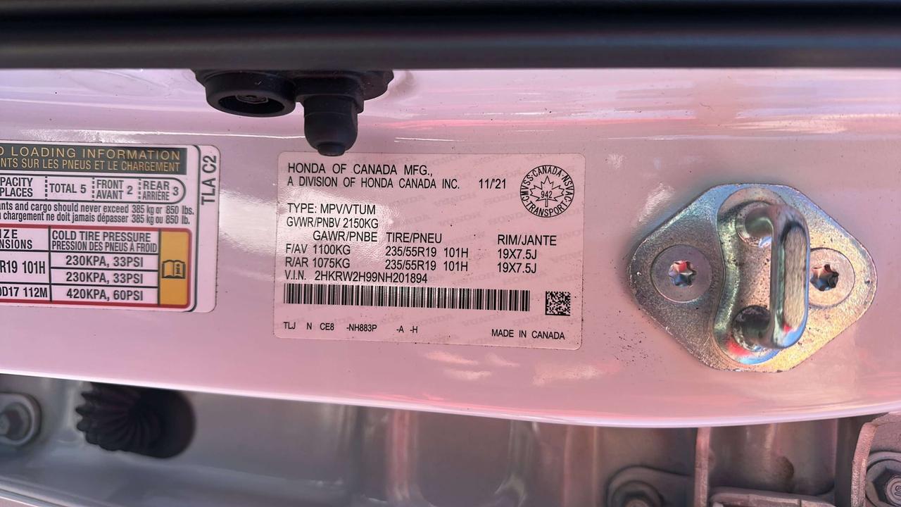 2022 Honda CR-V Touring Photo
