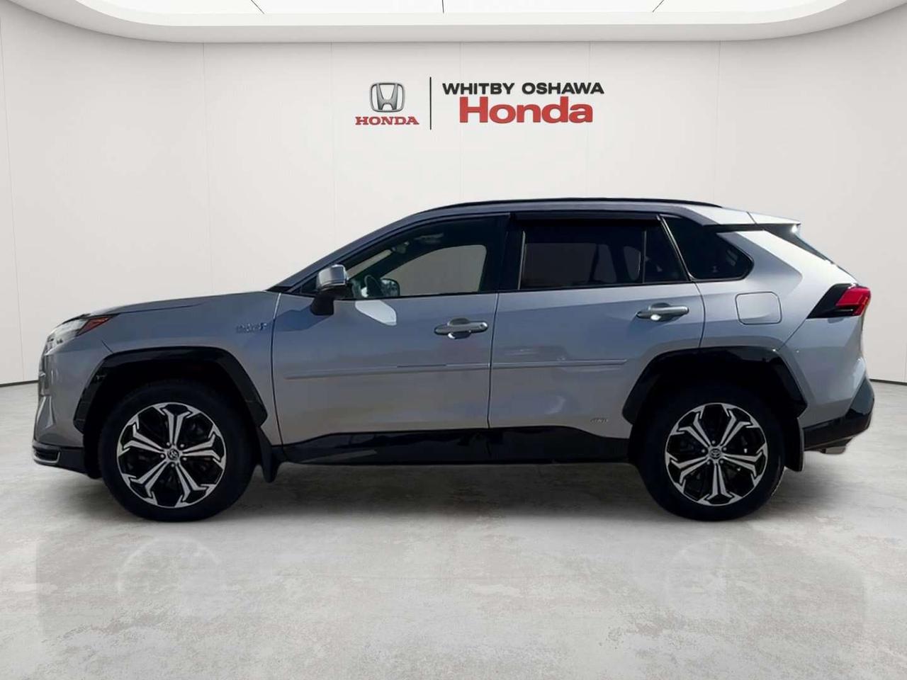 2022 Toyota RAV4 Prime XSE Photo2