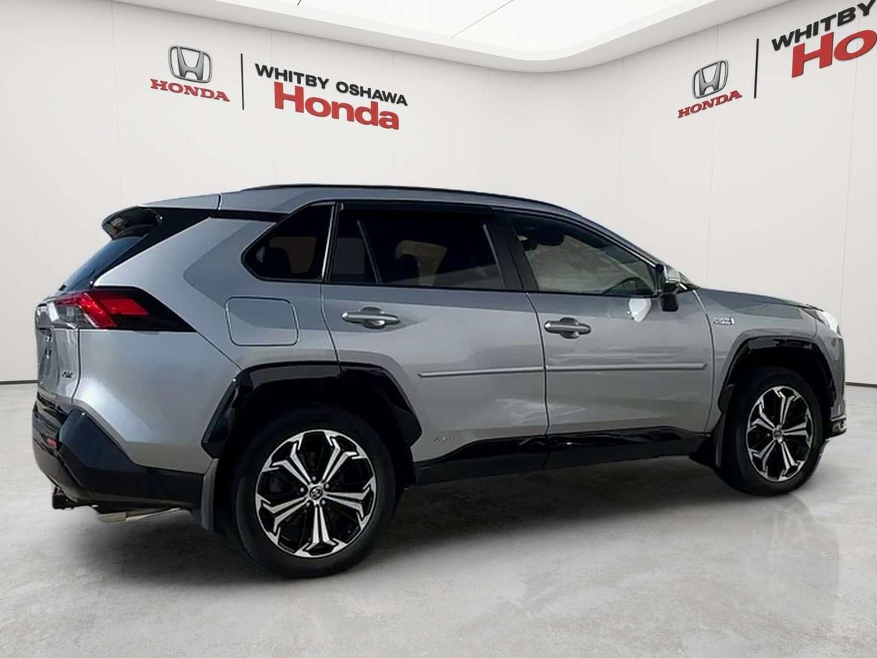 2022 Toyota RAV4 Prime XSE Photo