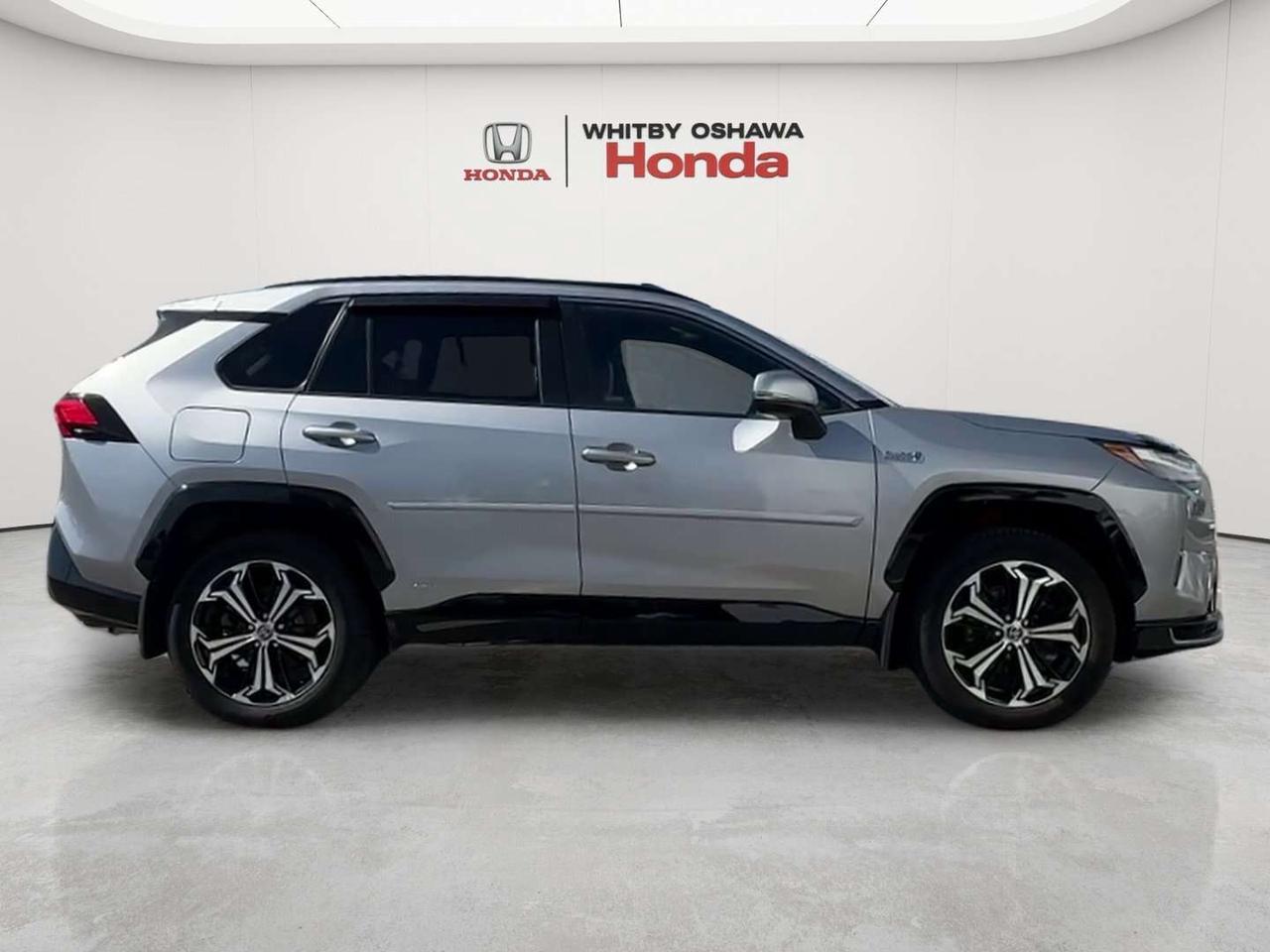2022 Toyota RAV4 Prime XSE Photo