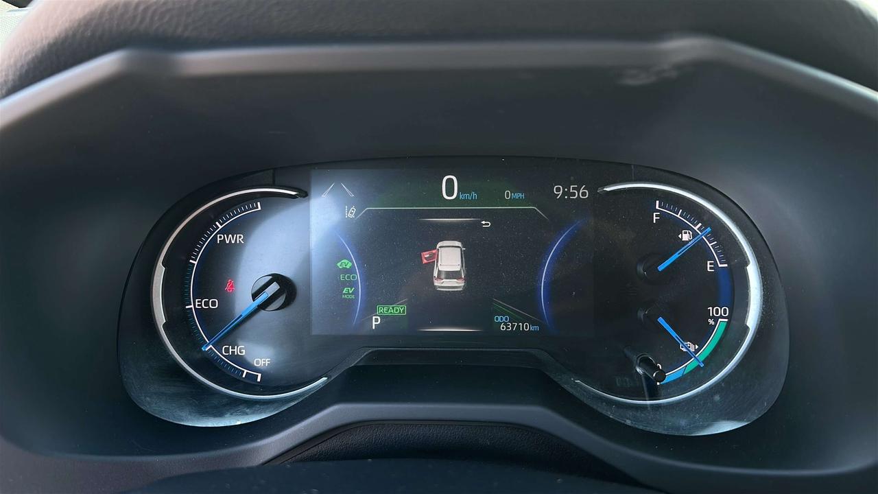 2022 Toyota RAV4 Prime XSE Photo