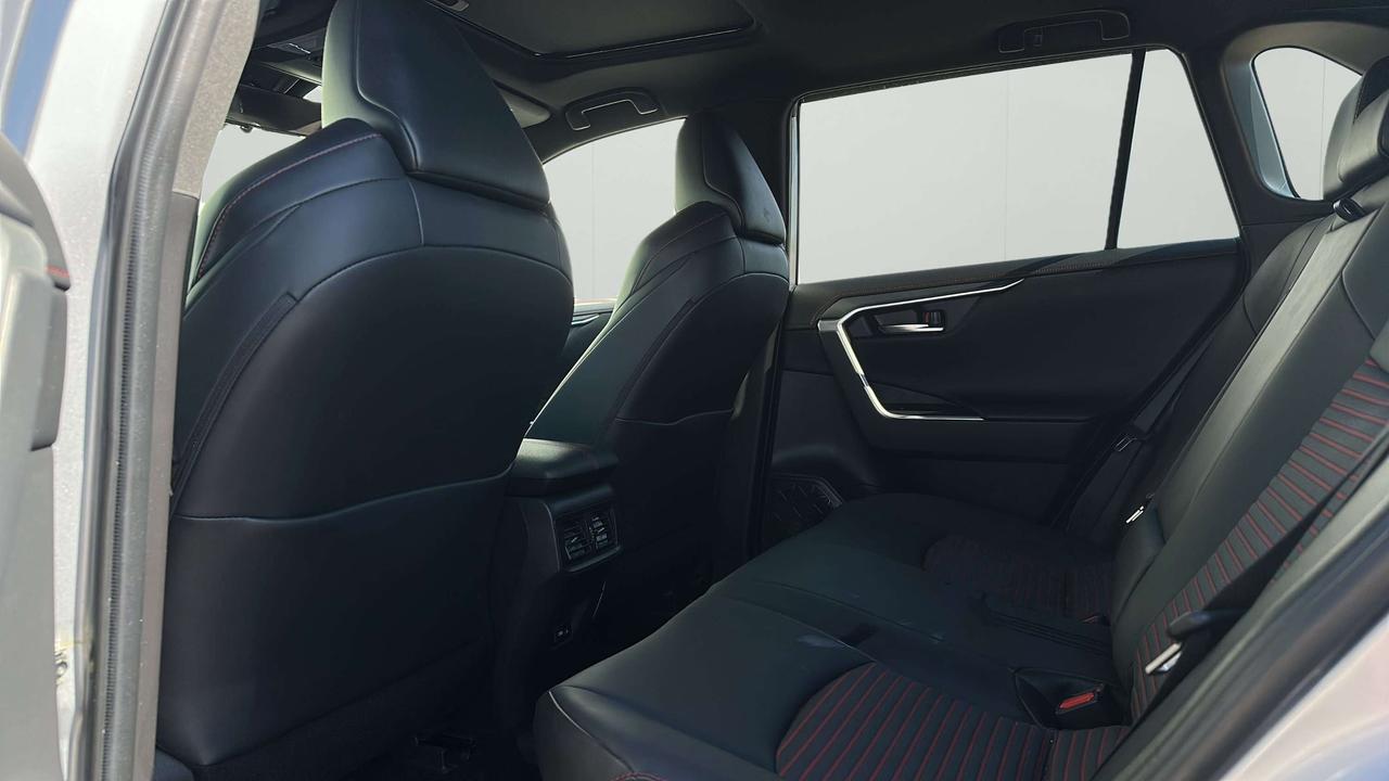 2022 Toyota RAV4 Prime XSE Photo