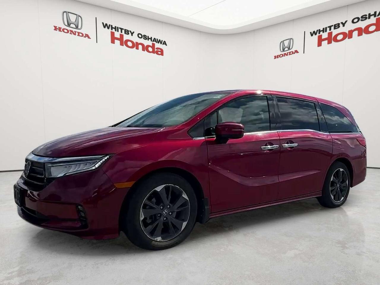 2022 Honda Odyssey Touring Photo1