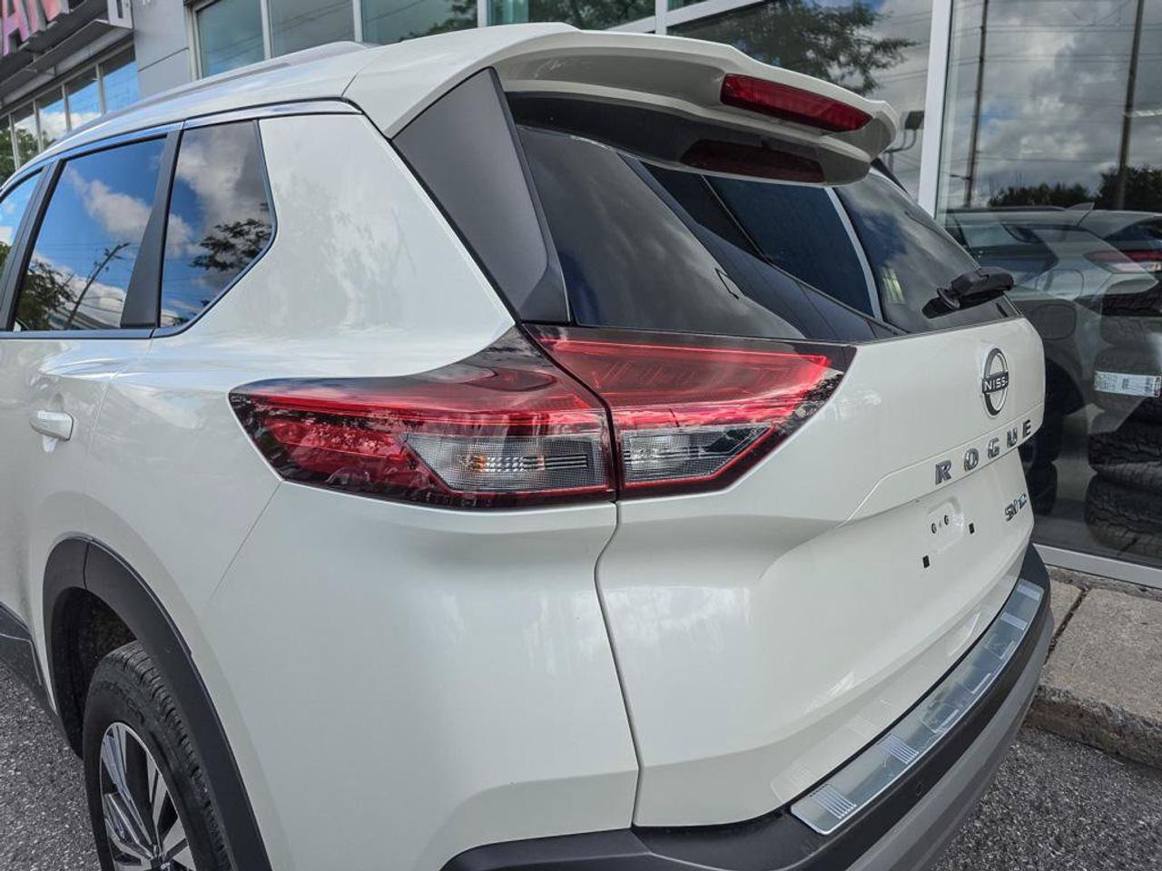2023 Nissan Rogue SV Moonroof AWD | Certified Pre-Owned | Apple Car Play | Photo