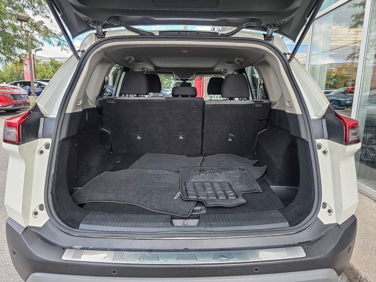 2023 Nissan Rogue SV Moonroof AWD | Certified Pre-Owned | Apple Car Play | Photo