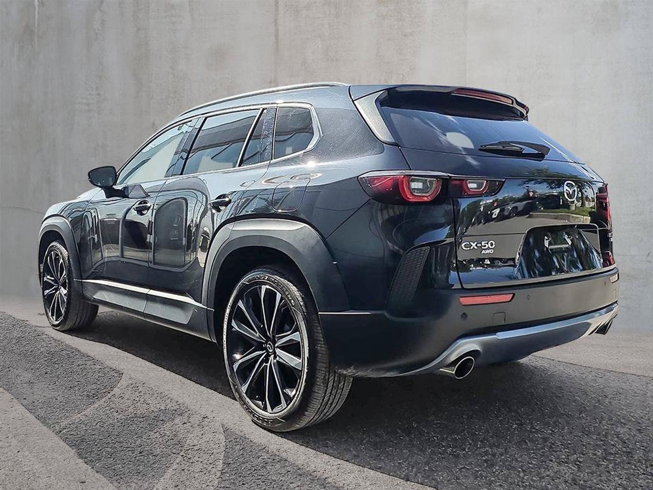 2024 Mazda CX-50 GT w/Turbo | AWD | Apple Car Play | Android Auto | Photo1