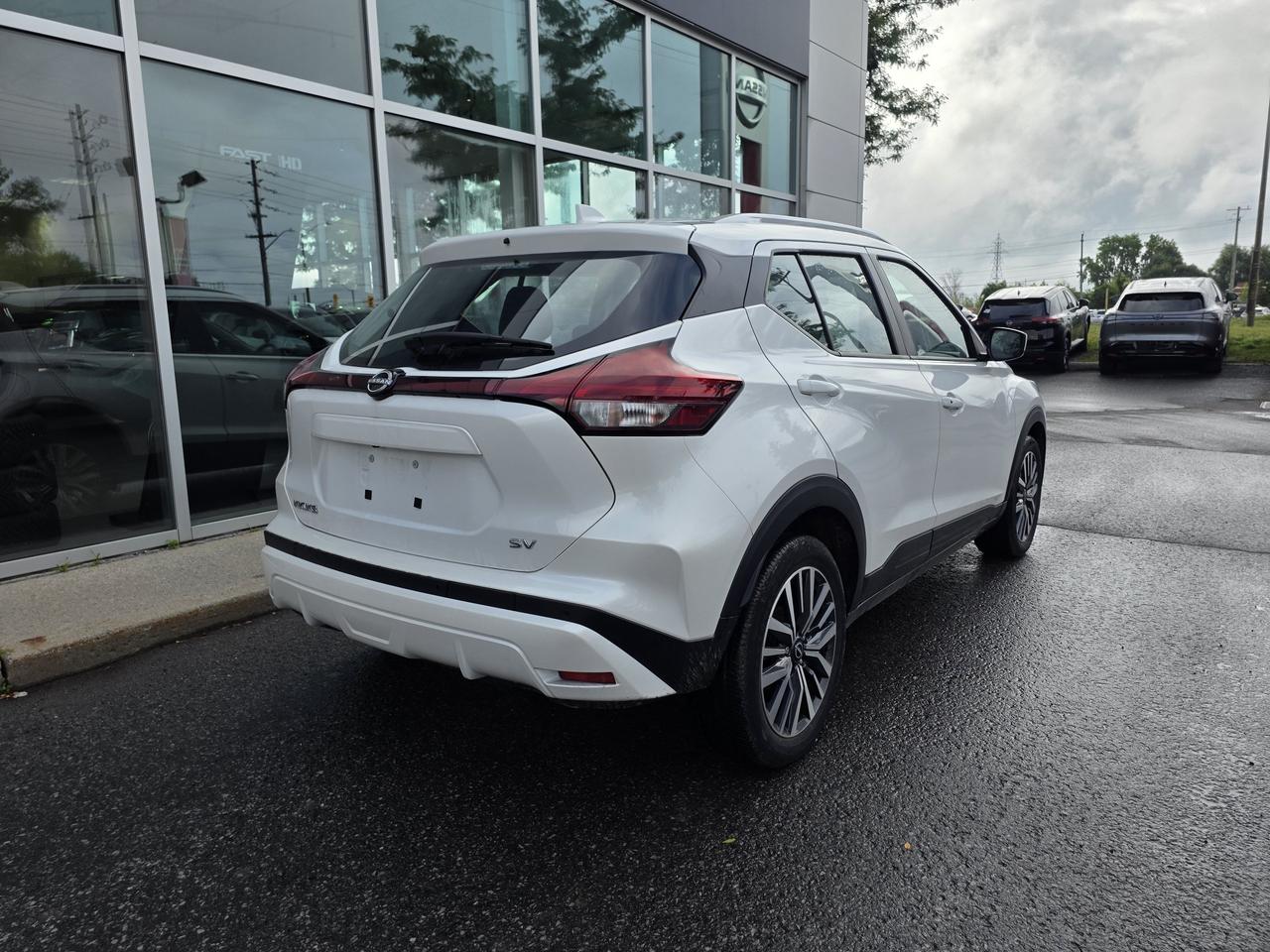 2024 Nissan Kicks SV | Apple Car Play | Android Auto | Heated Seats | Photo