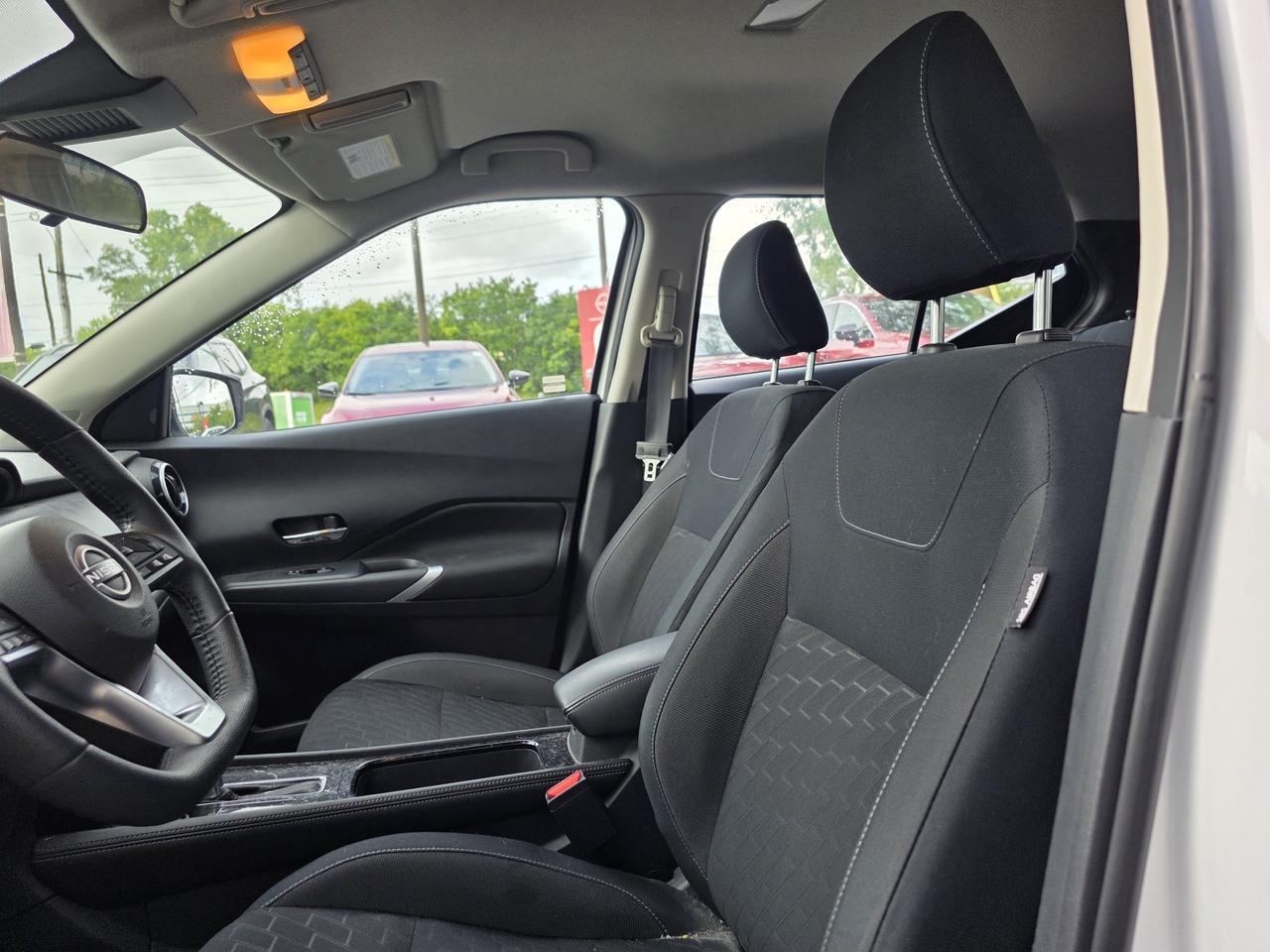 2024 Nissan Kicks SV | Apple Car Play | Android Auto | Heated Seats | Photo