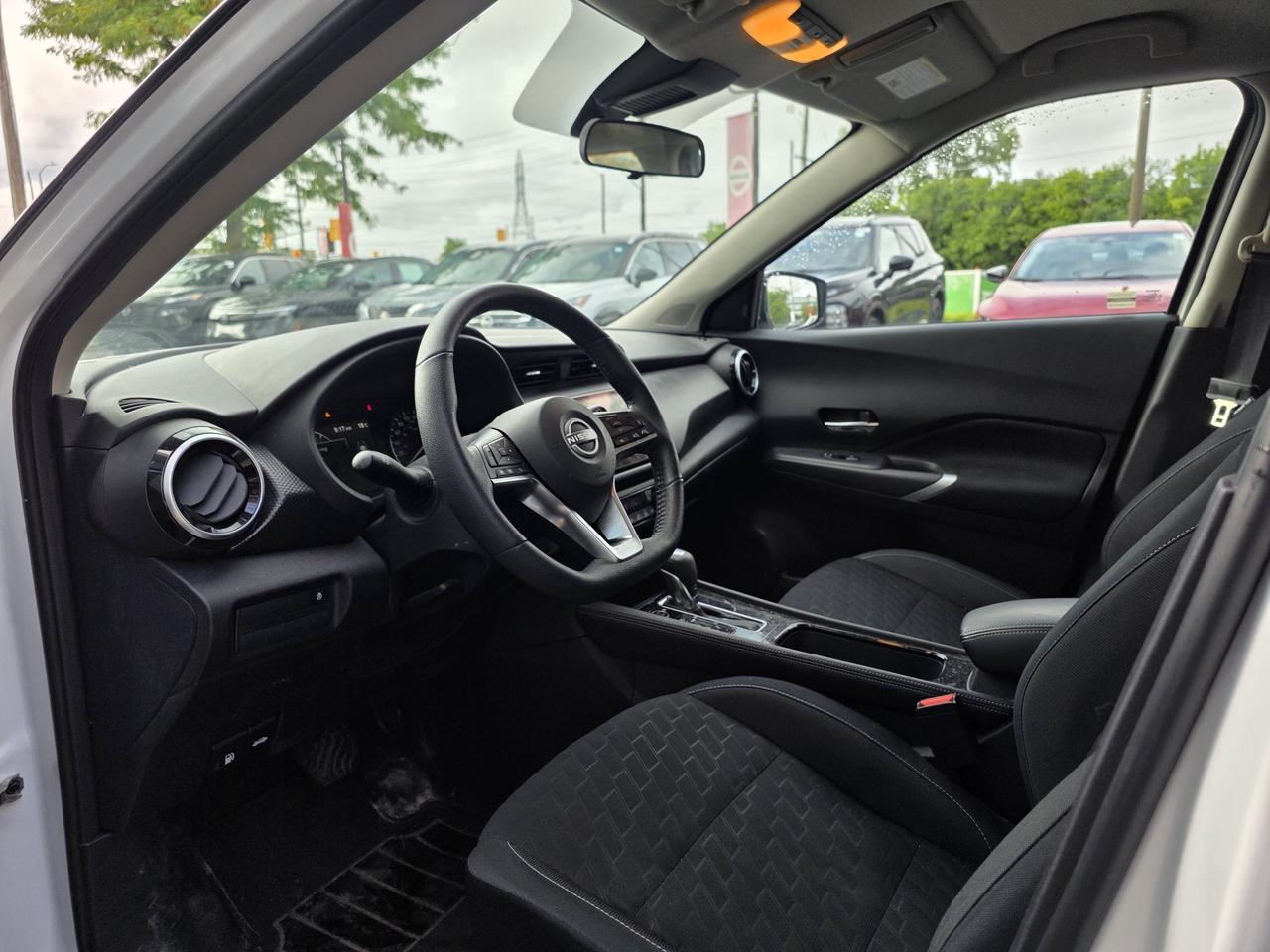 2024 Nissan Kicks SV | Apple Car Play | Android Auto | Heated Seats | Photo