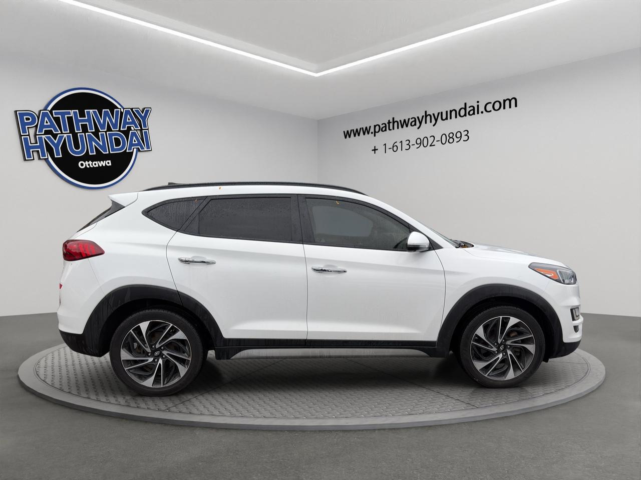 2019 Hyundai Tucson Ultimate | Panoramic Sunroof, Lane Keep Assist | Blind Spot Monitoring Photo