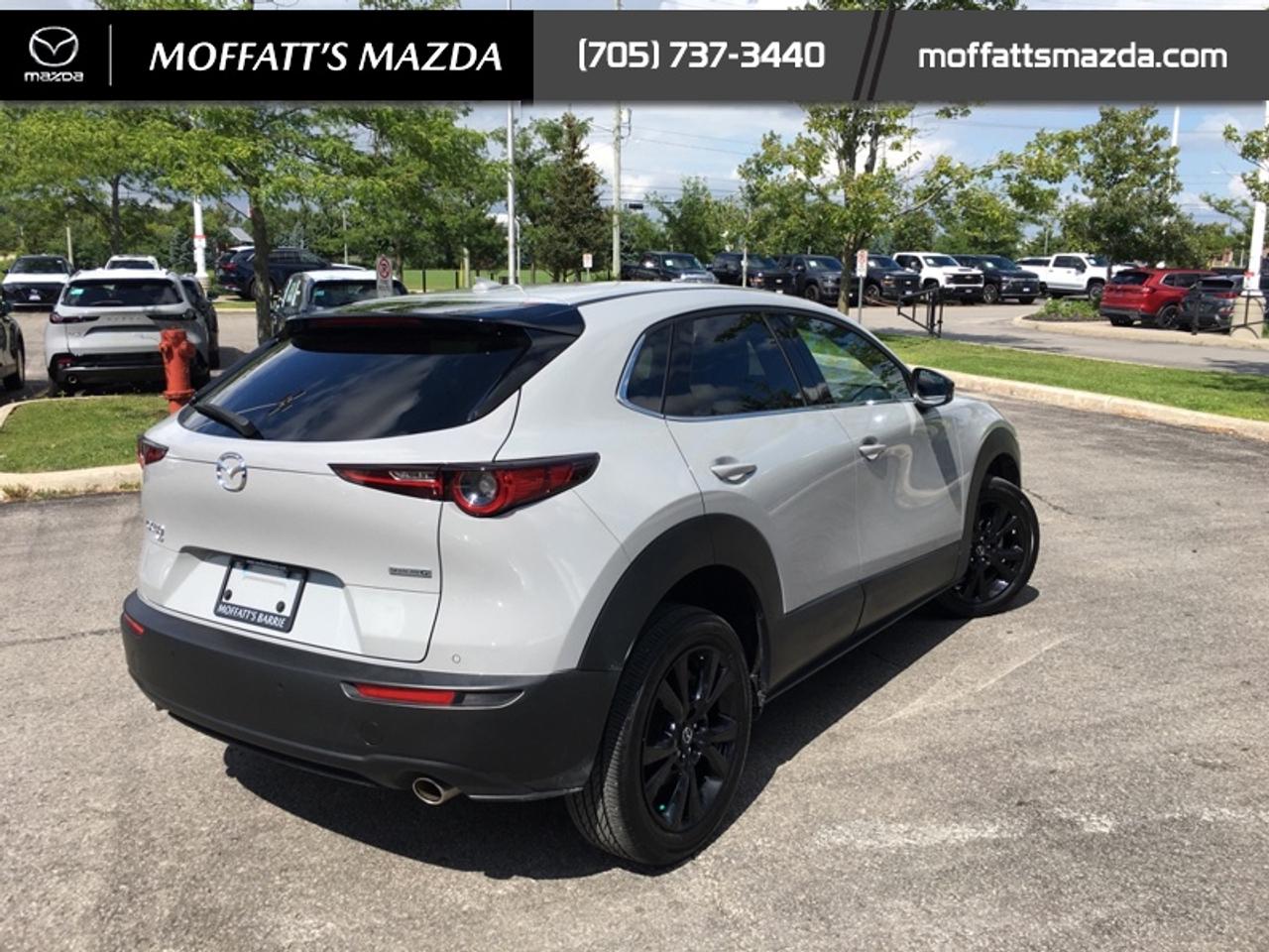 2025 Mazda CX-30 GT Photo
