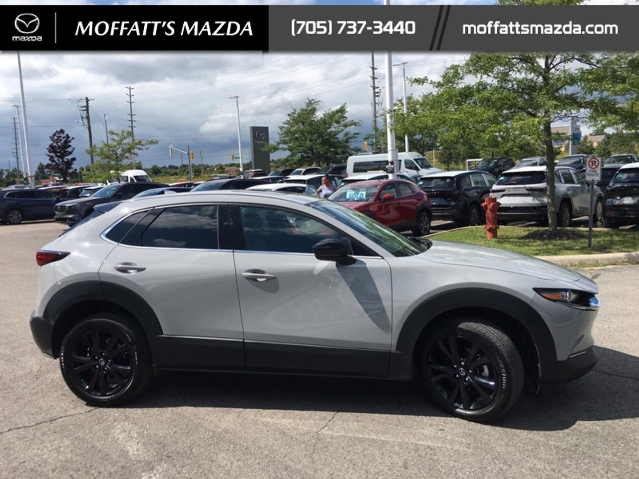 2025 Mazda CX-30 GT Photo