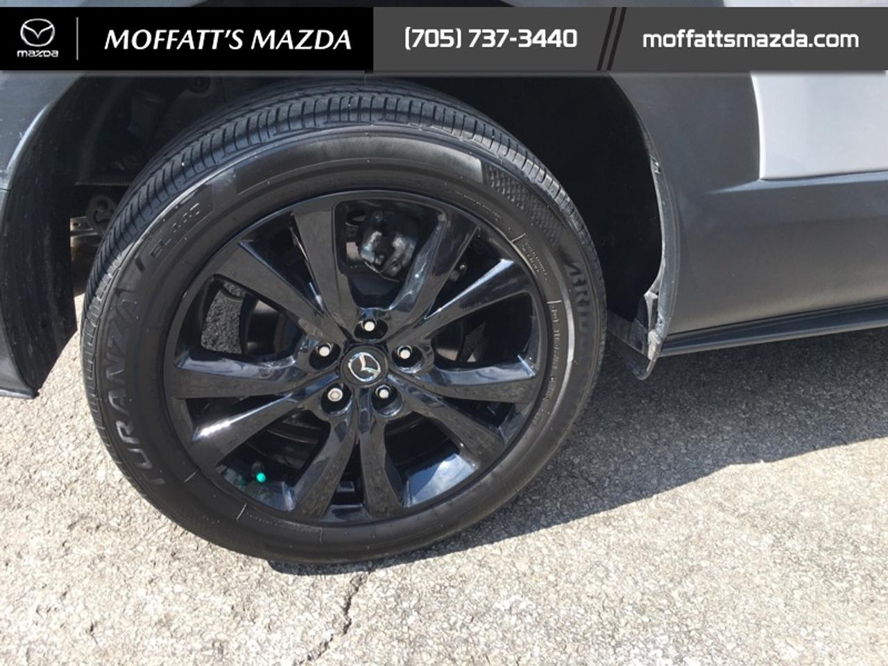 2025 Mazda CX-30 GT Photo