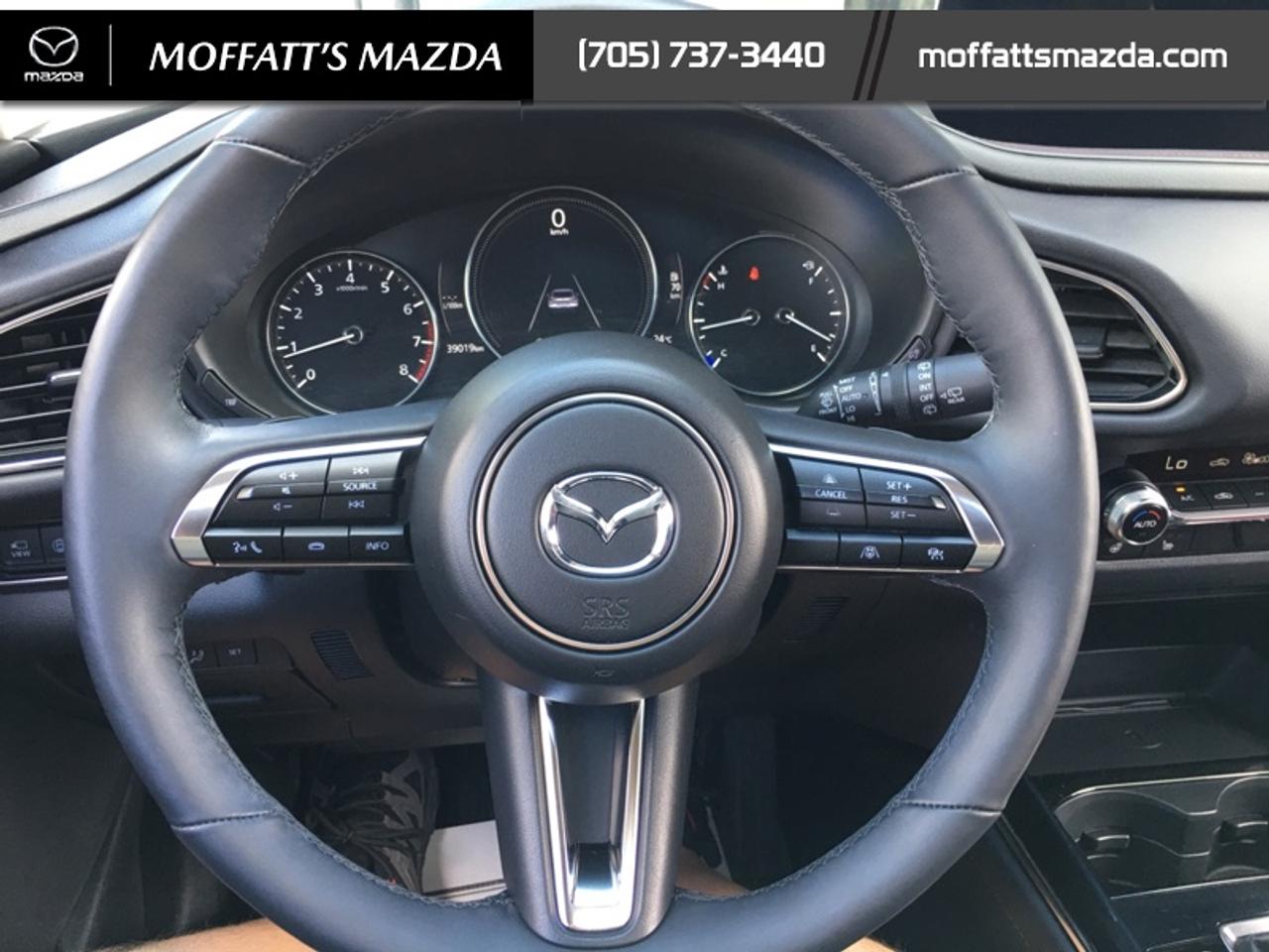 2025 Mazda CX-30 GT Photo