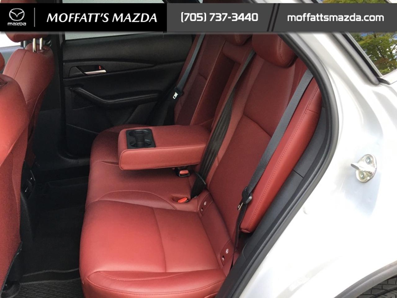 2025 Mazda CX-30 GT Photo