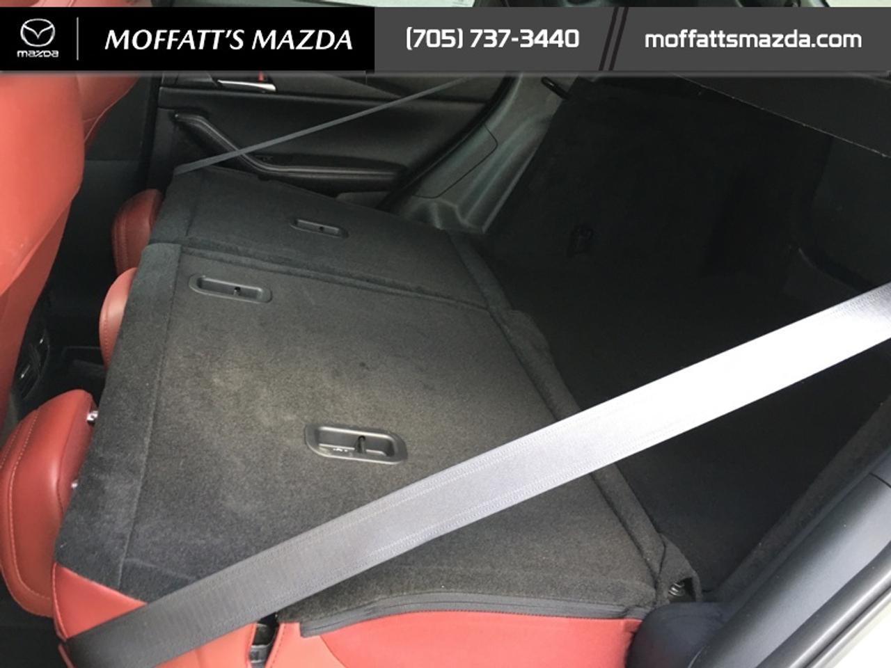 2025 Mazda CX-30 GT Photo