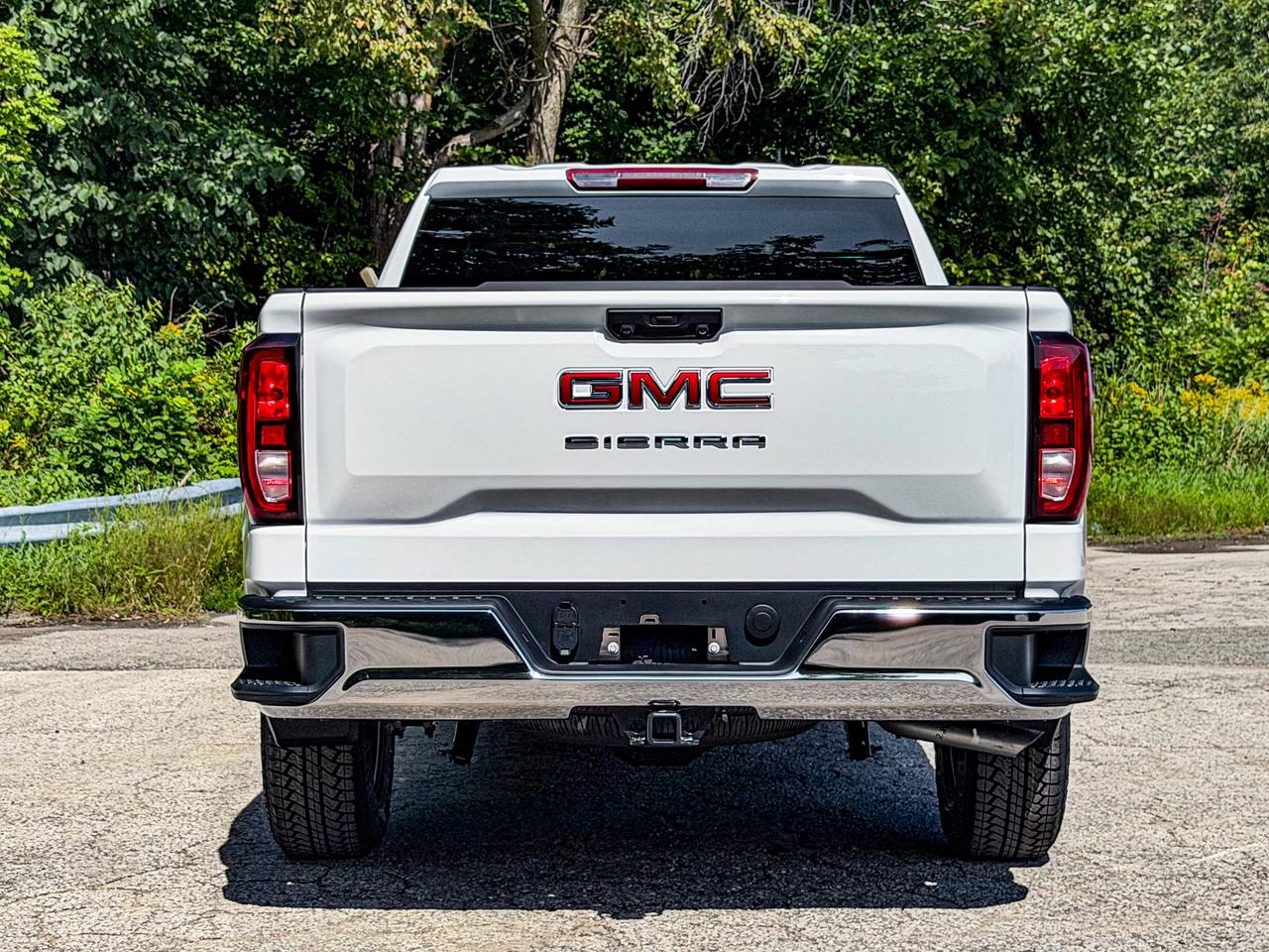 2026 GMC Sierra 1500 PRO Photo