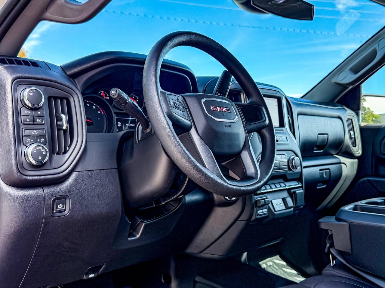 2026 GMC Sierra 1500 PRO Photo