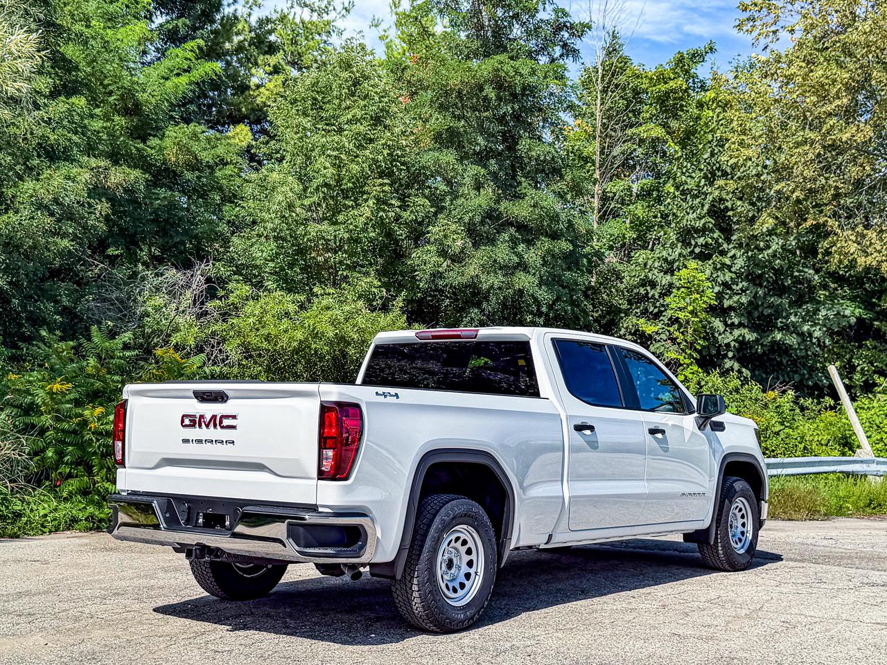 2026 GMC Sierra 1500 PRO Photo