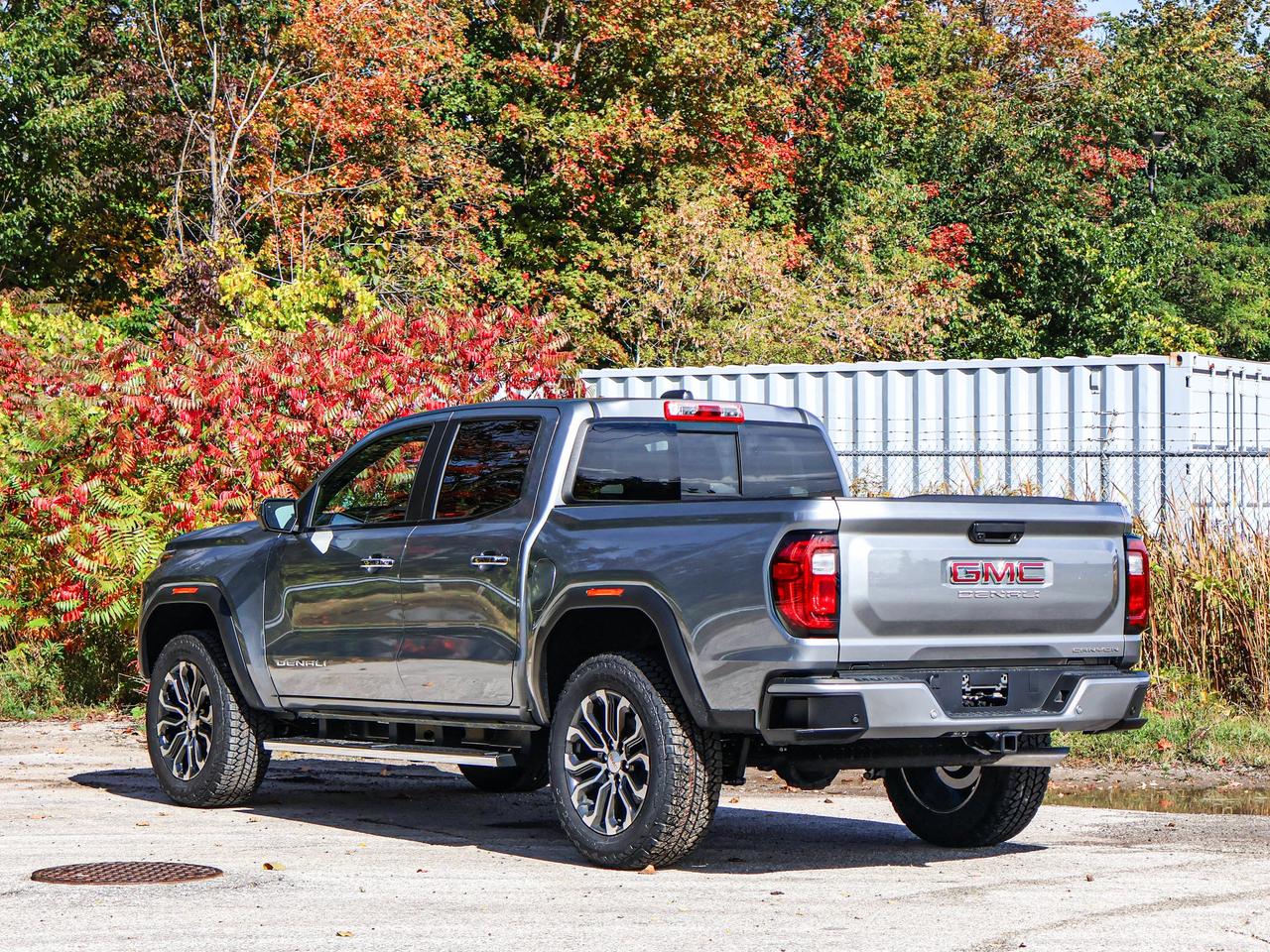 2026 GMC Canyon Denali Photo