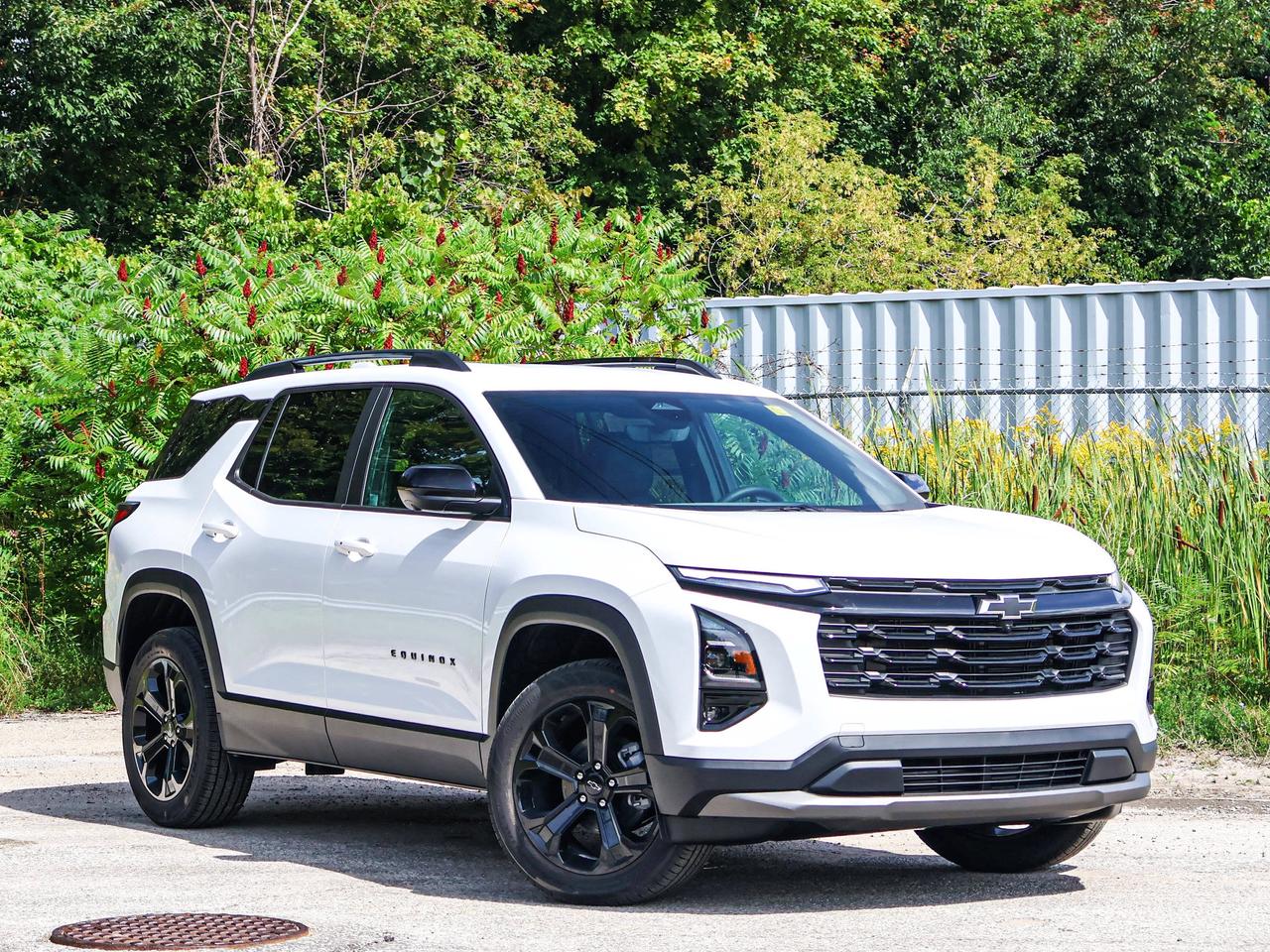 2027 Chevrolet Equinox AWD LT Photo2