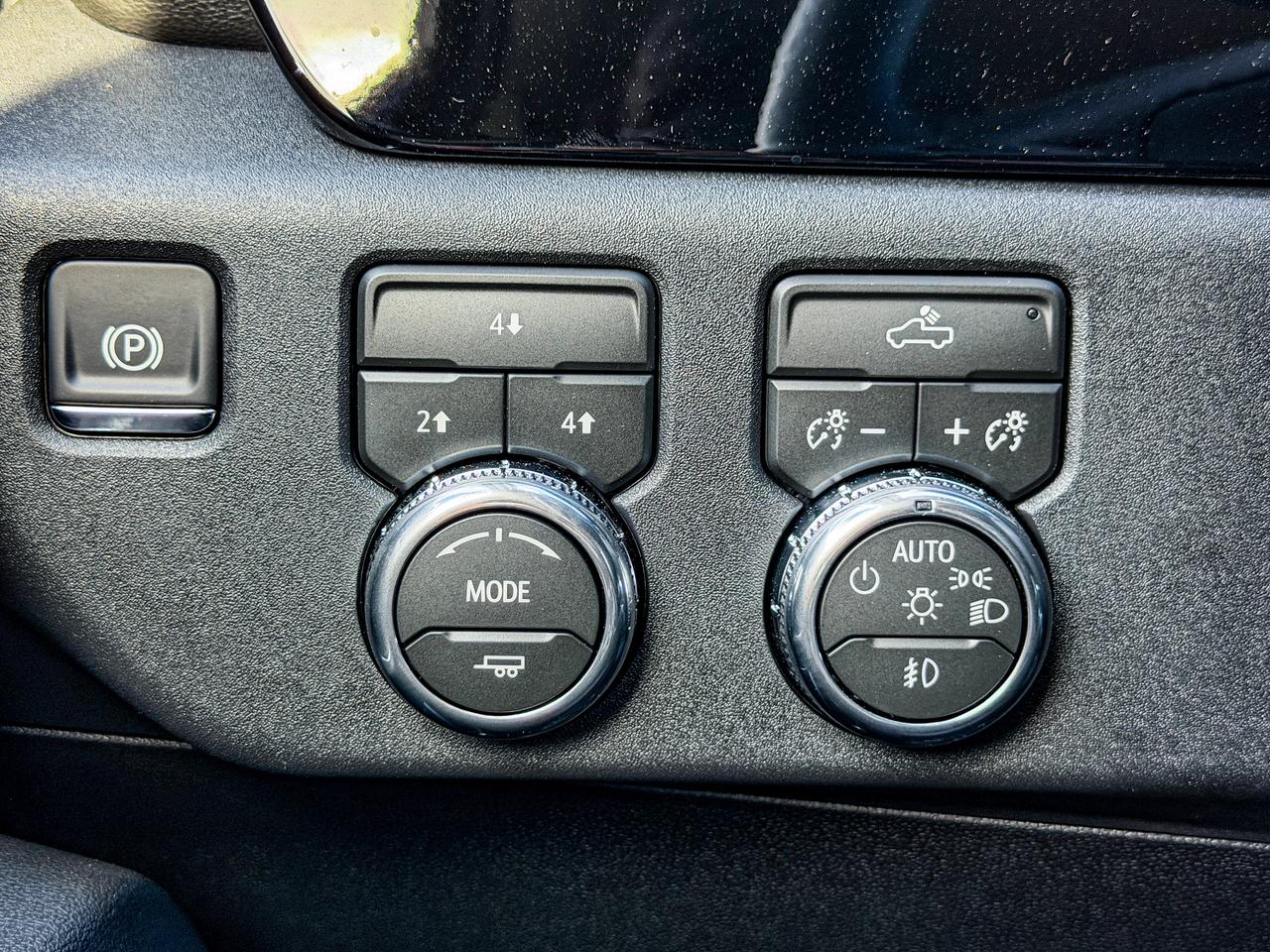 2026 GMC SIERRA 2500HD SLE Photo