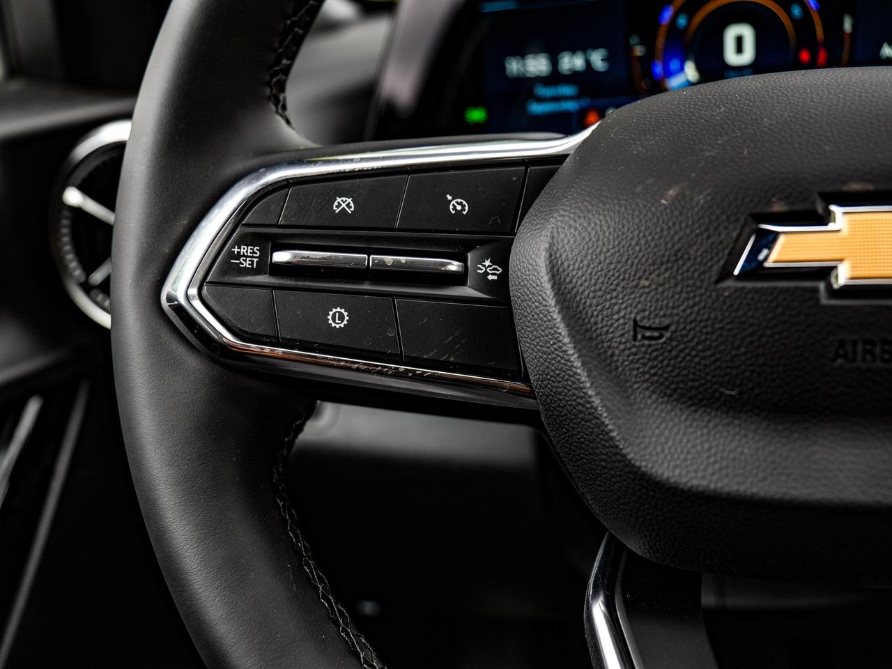 2027 Chevrolet Equinox AWD LT Photo