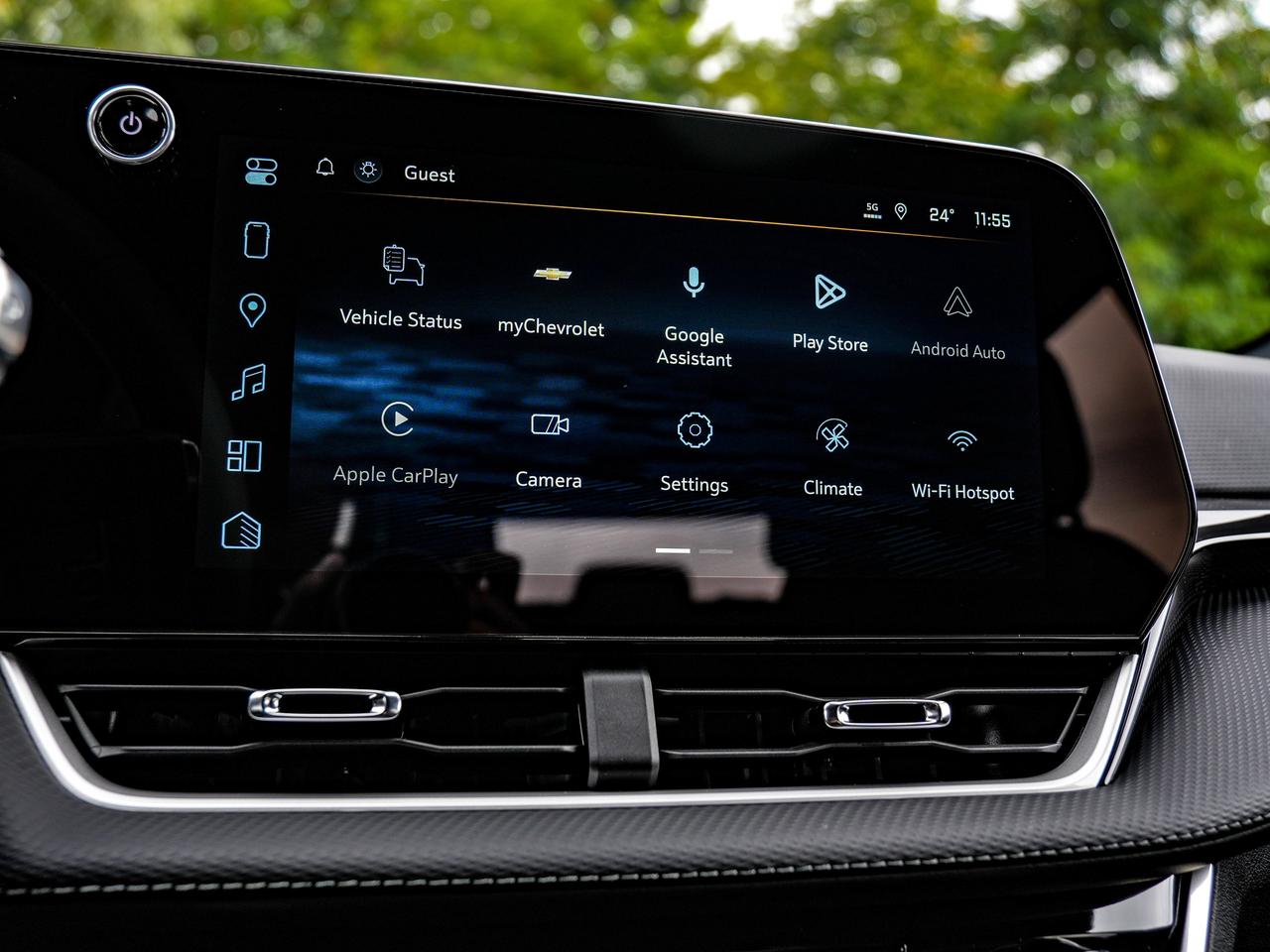 2027 Chevrolet Equinox AWD LT Photo