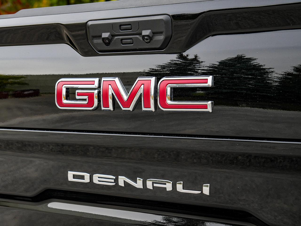 2026 GMC Sierra 1500 Denali Photo