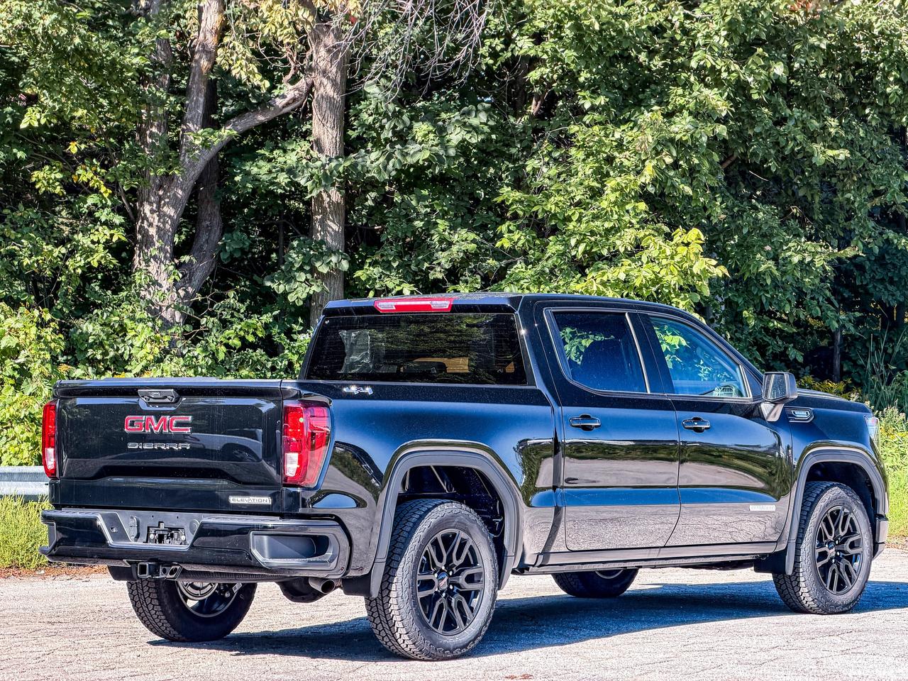 2026 GMC Sierra 1500 ELEVATION Photo