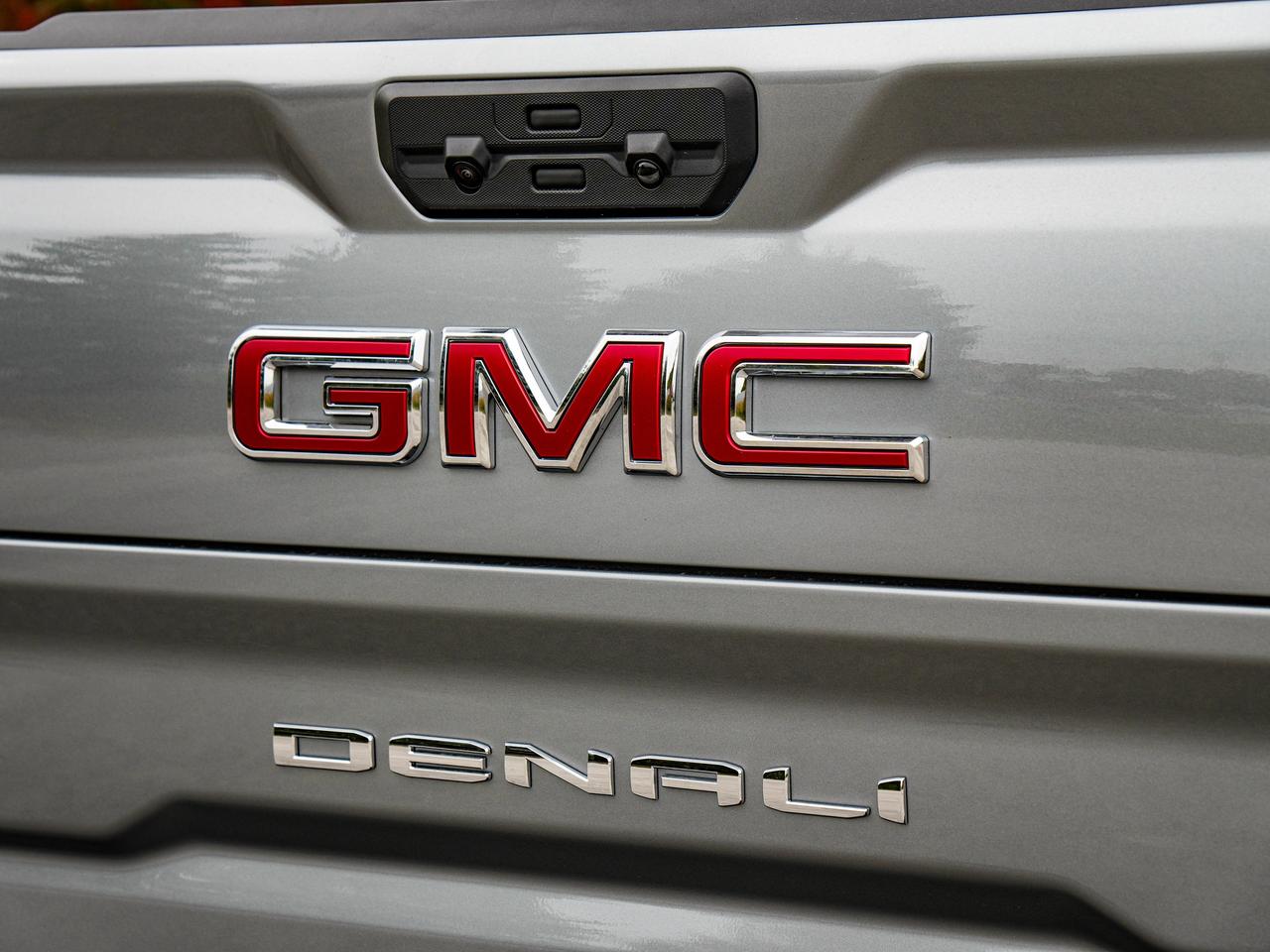 2026 GMC Sierra 1500 Denali Photo