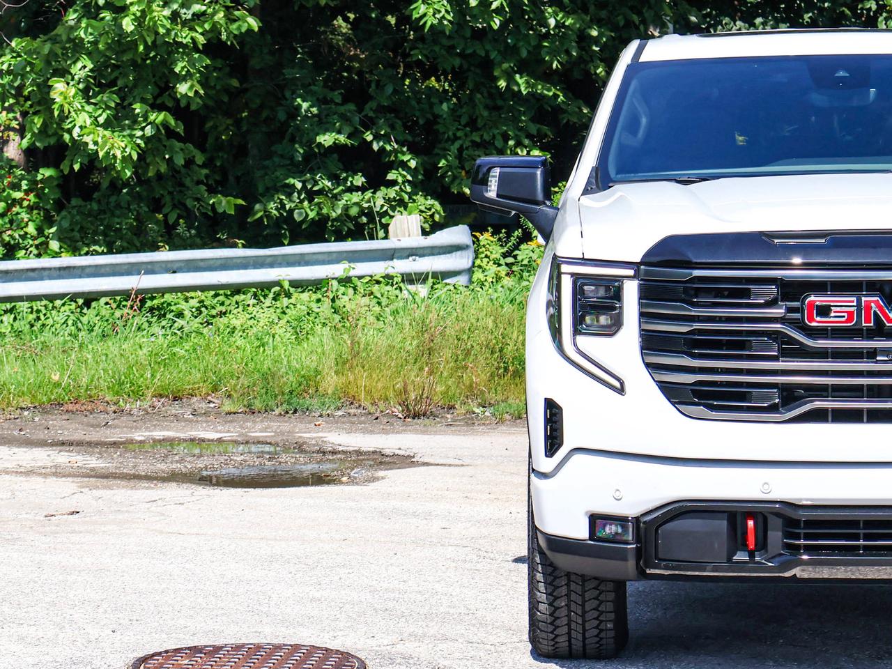 2026 GMC Sierra 1500 AT4 Photo
