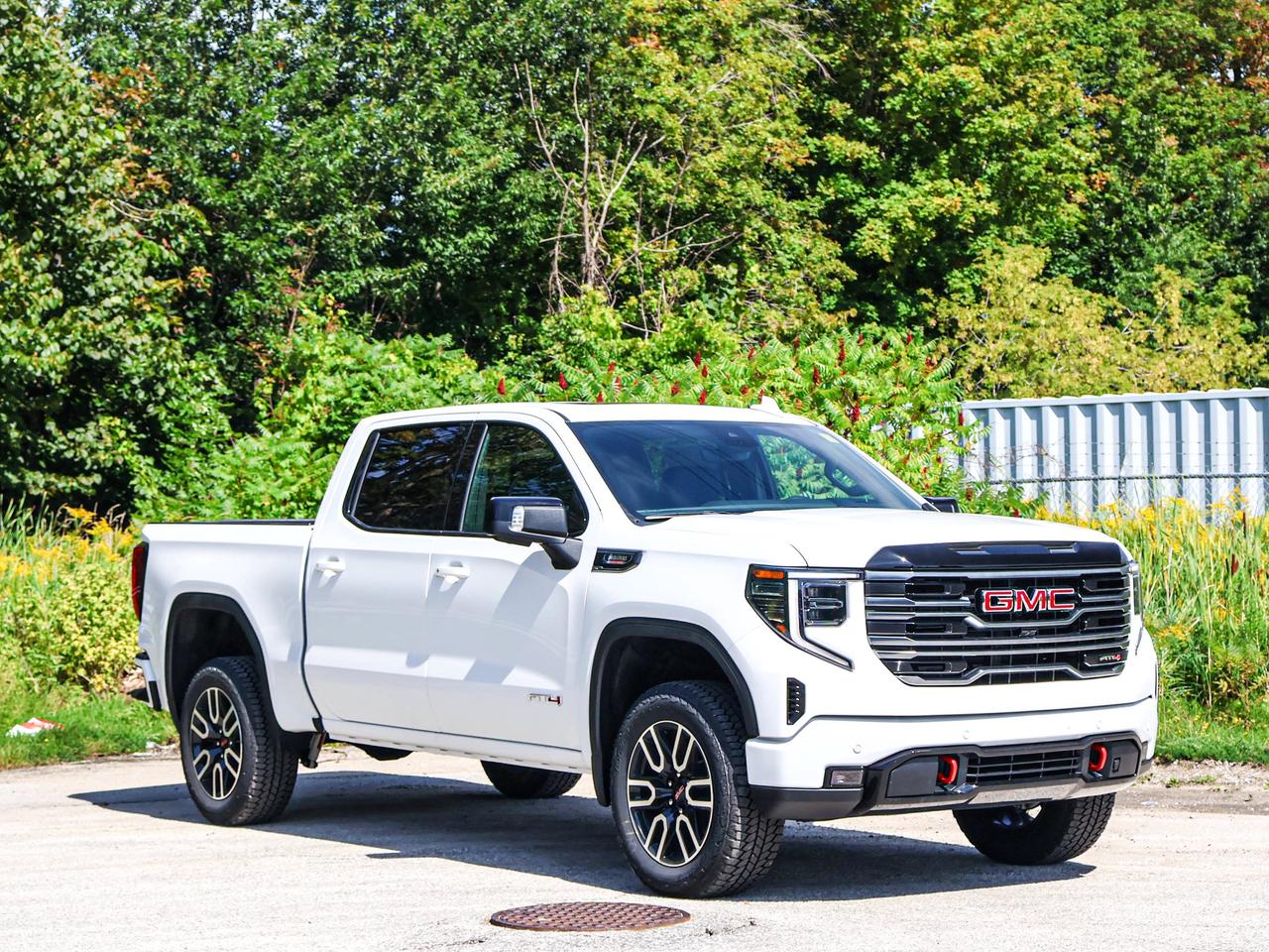 2026 GMC Sierra 1500 AT4 Photo
