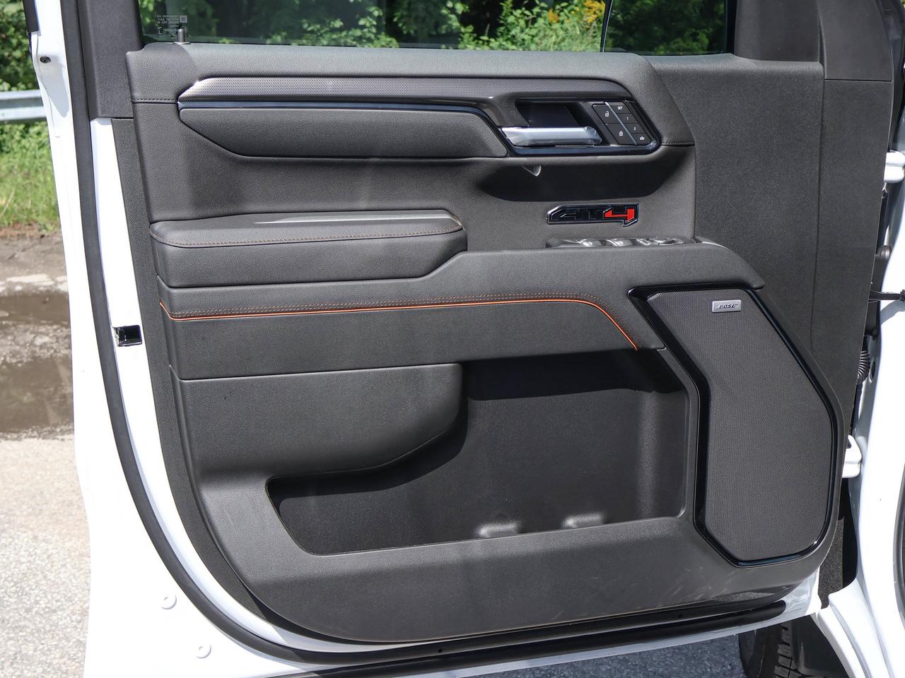 2026 GMC Sierra 1500 AT4 Photo