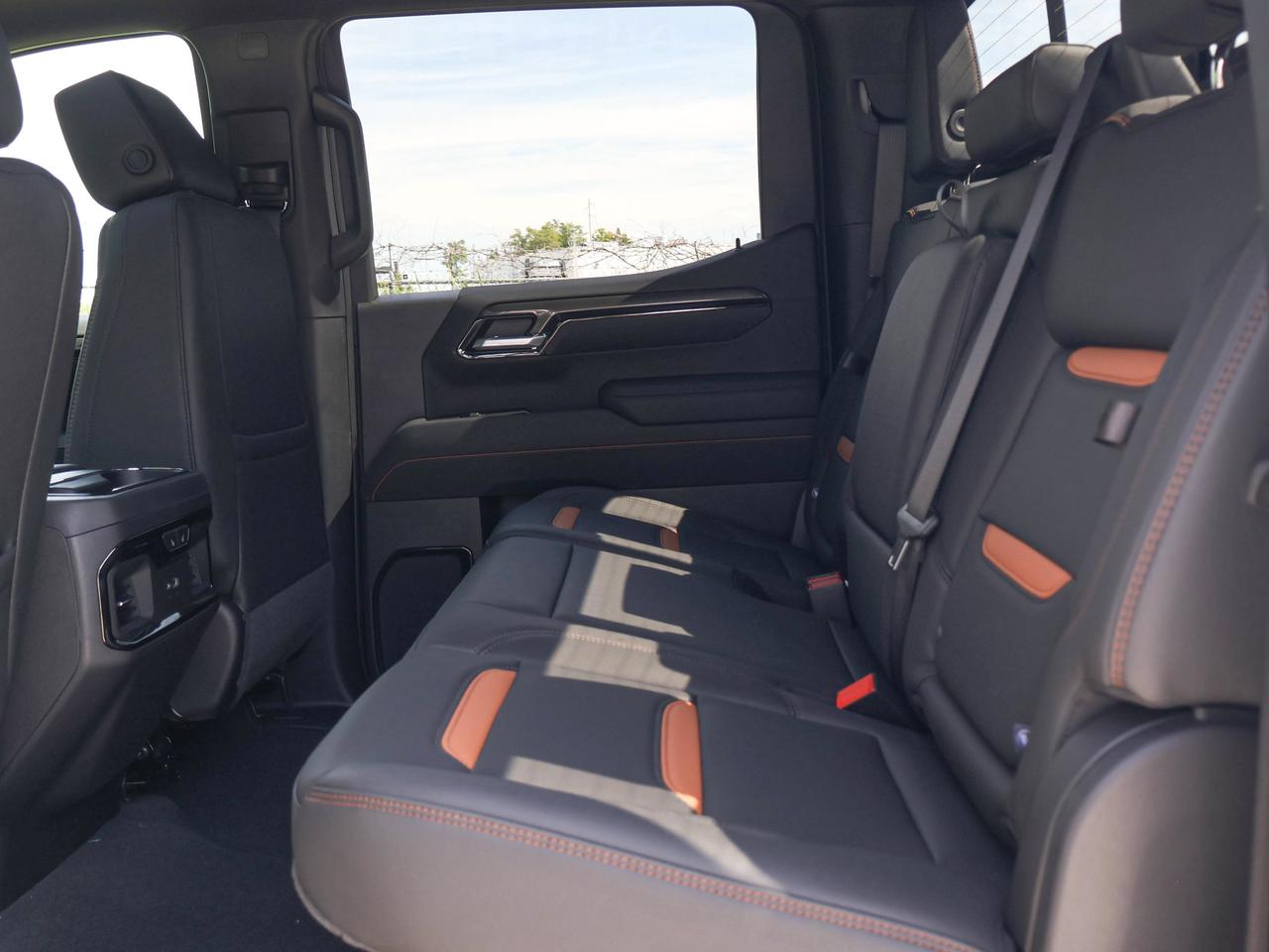 2026 GMC Sierra 1500 AT4 Photo