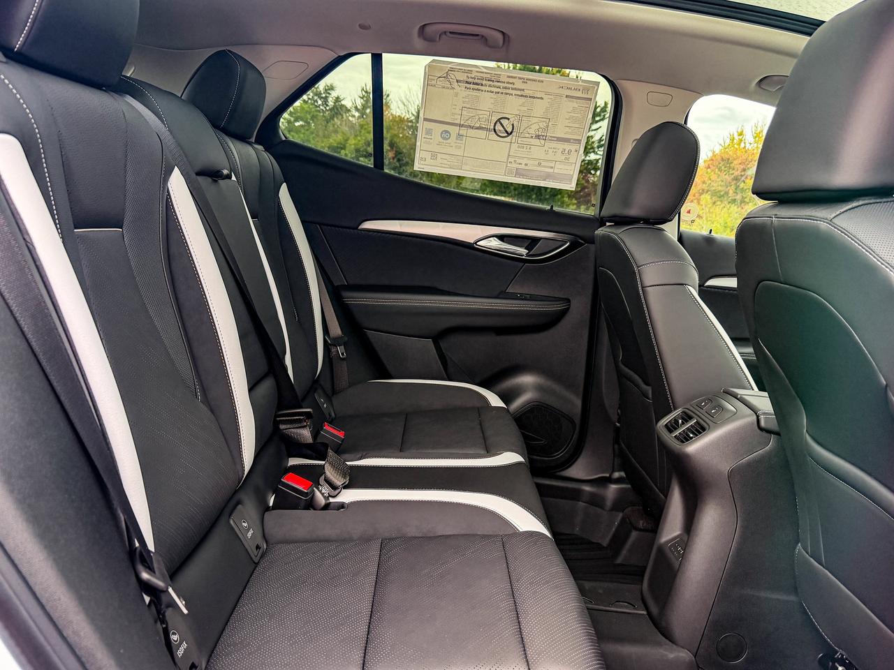 2026 Buick Envision SPORT TOURING Photo