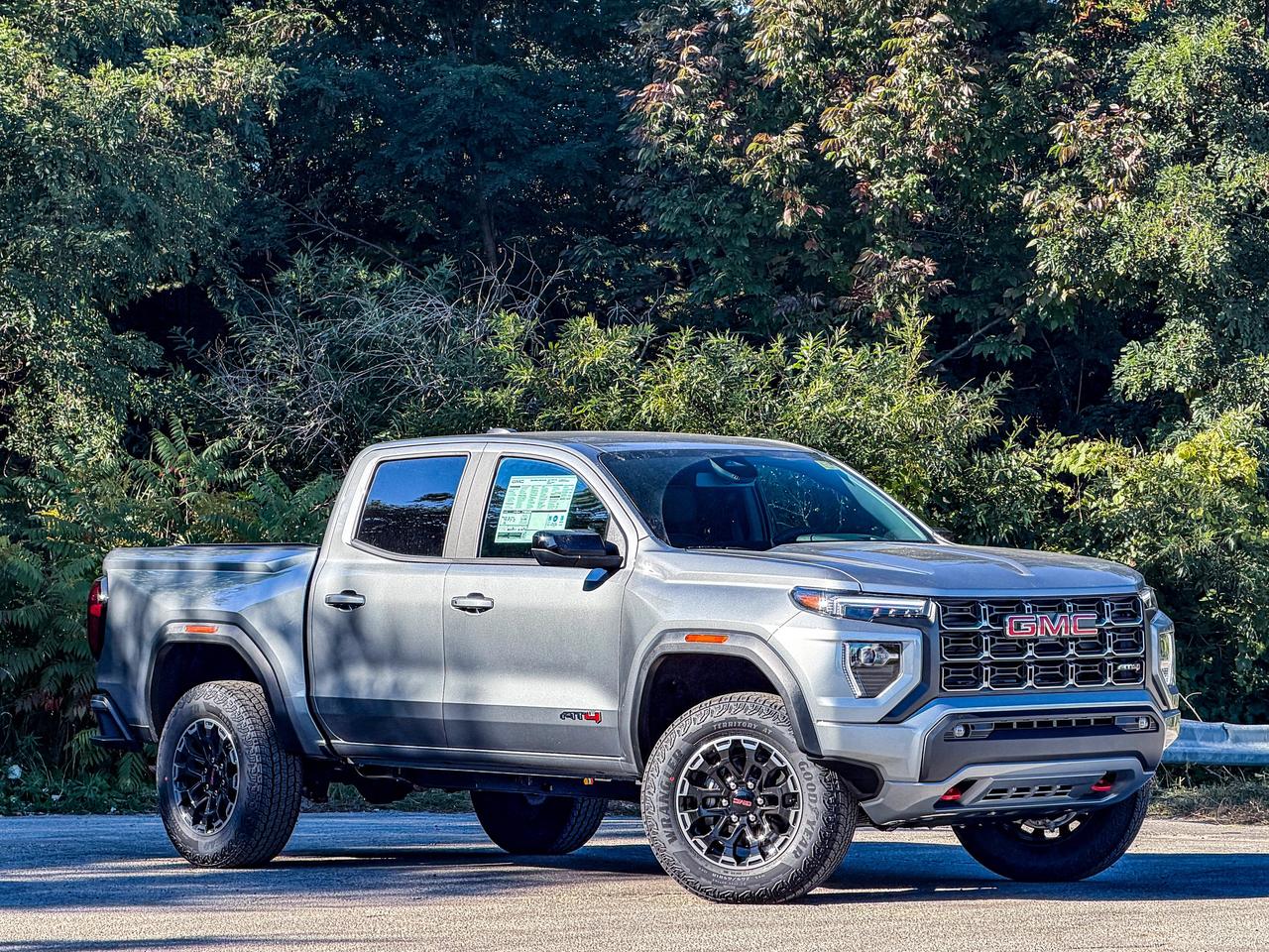 2026 GMC Canyon AT4 Photo5