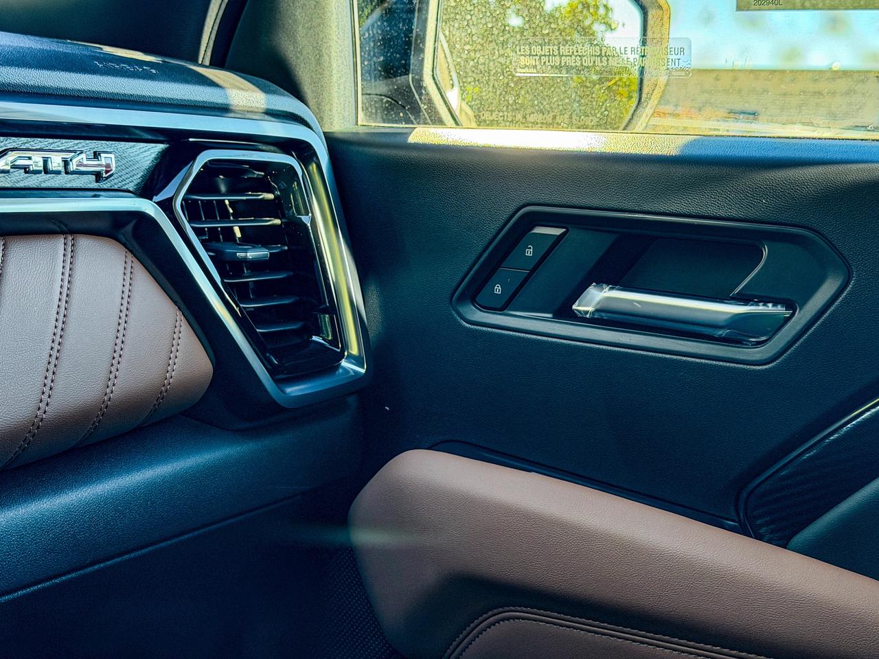 2026 GMC Canyon AT4 Photo