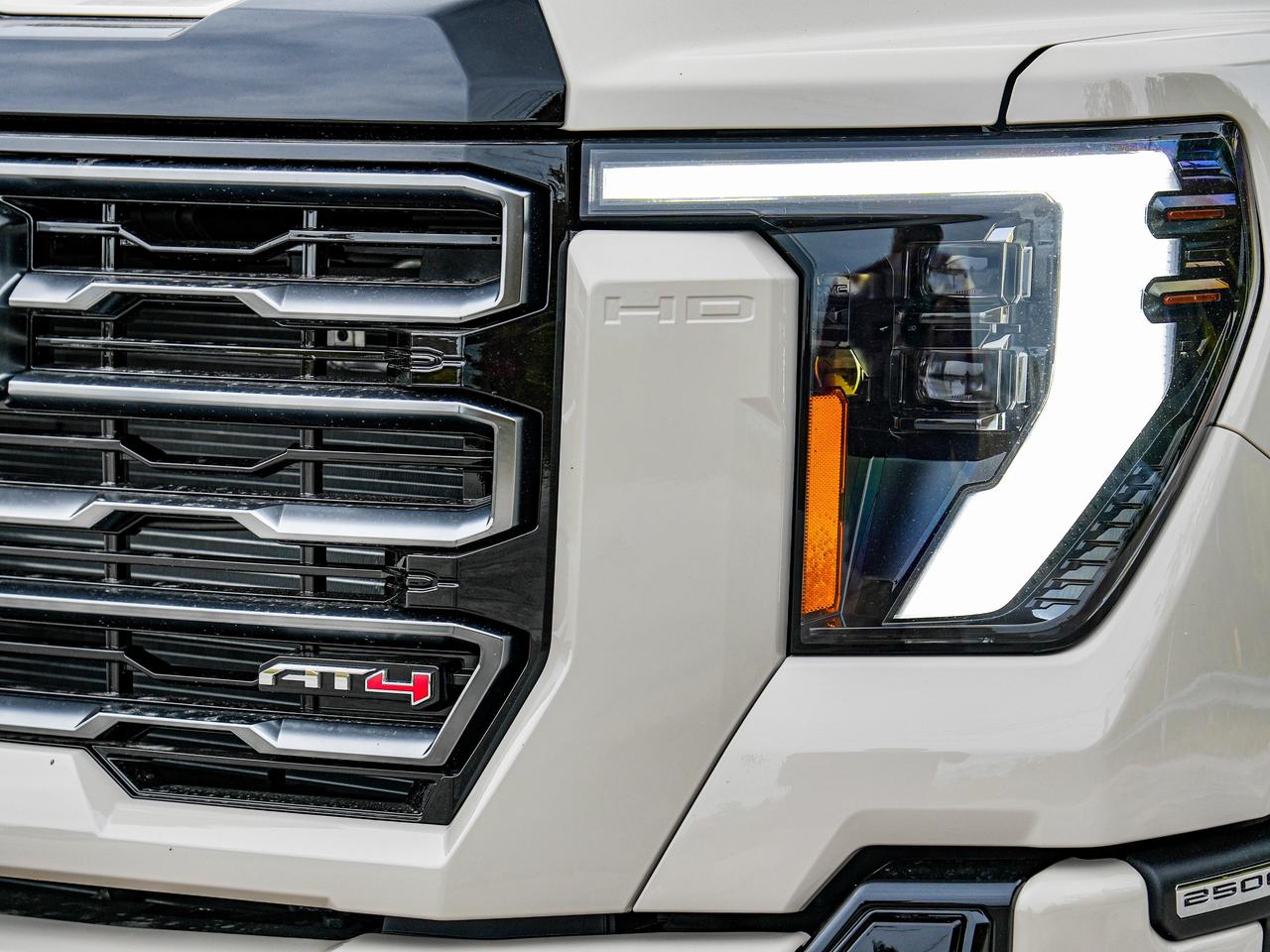 2026 GMC SIERRA 2500HD AT4 Photo
