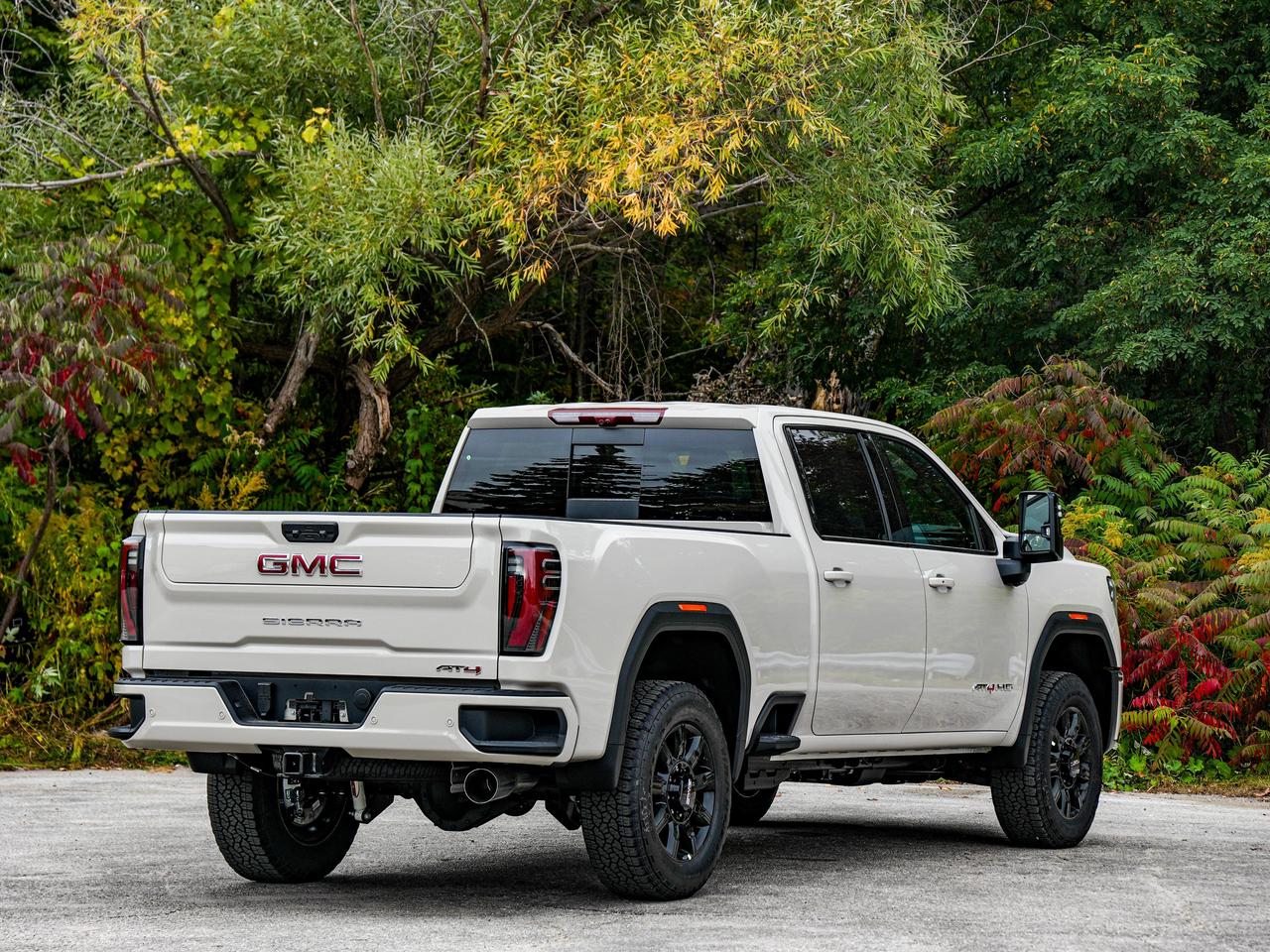 2026 GMC SIERRA 2500HD AT4 Photo