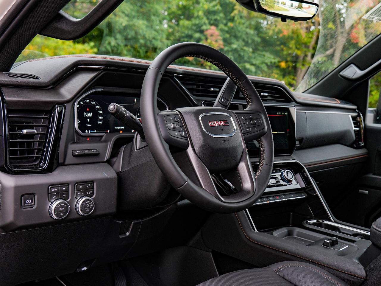 2026 GMC SIERRA 2500HD AT4 Photo